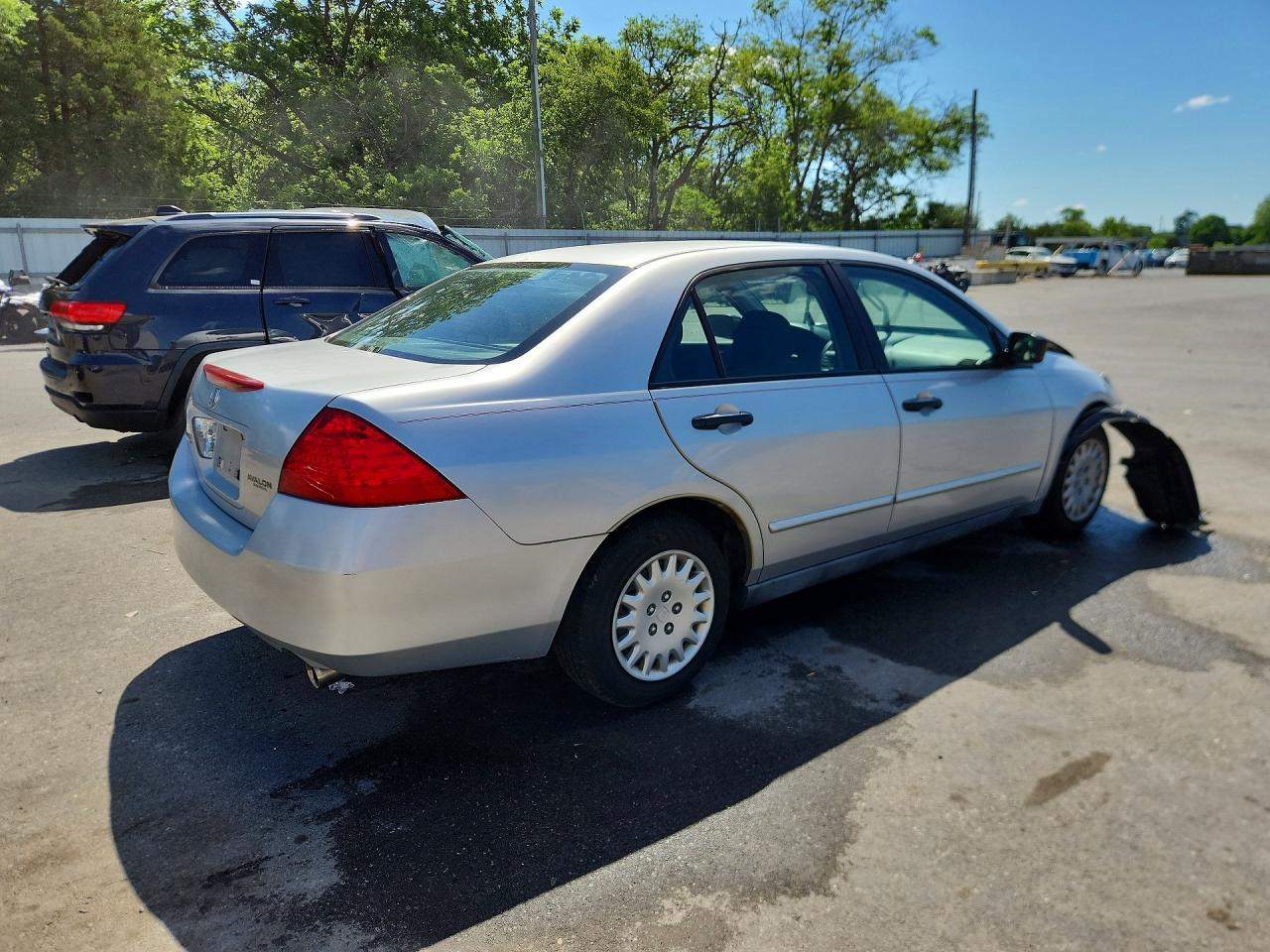 2006 Honda Accord Value Silver vin: 1HGCM56126A163476