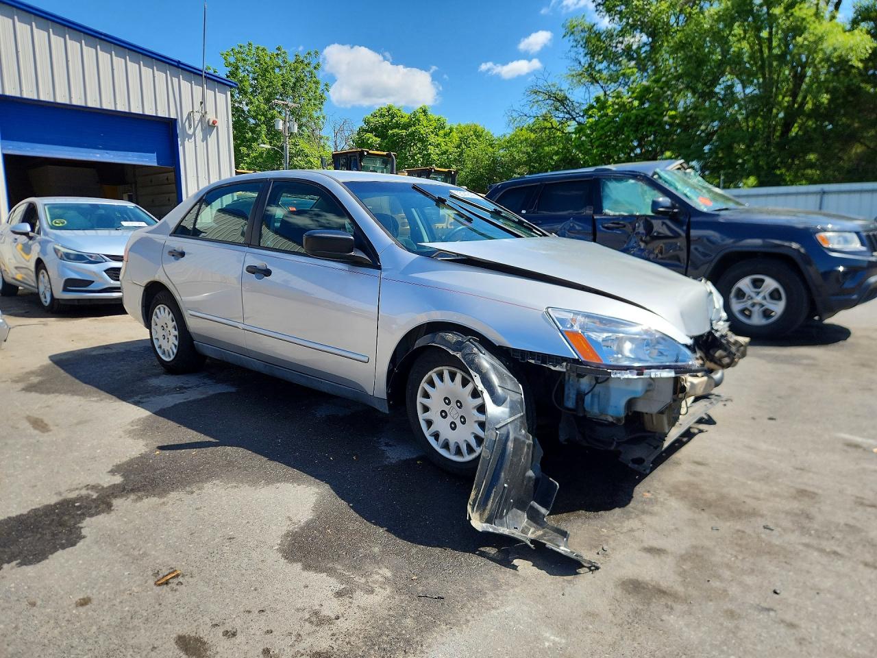 2006 Honda Accord Value Silver vin: 1HGCM56126A163476