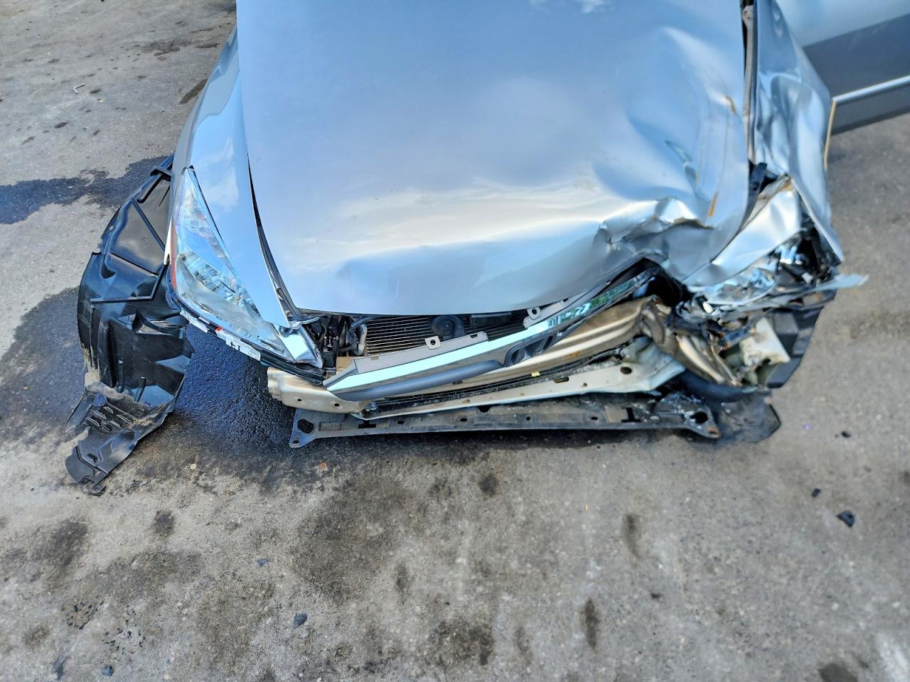 2006 Honda Accord Value Silver vin: 1HGCM56126A163476