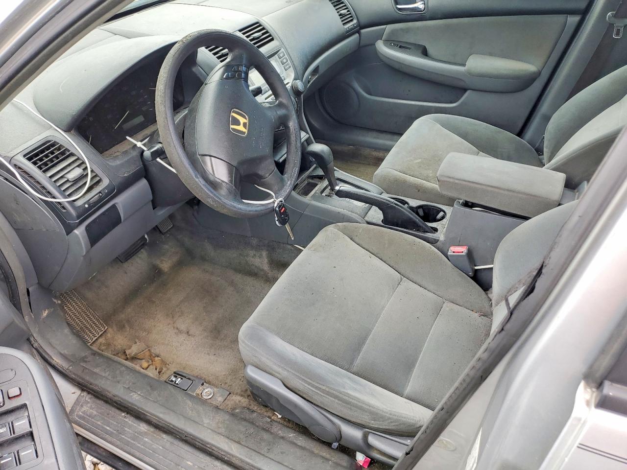 2007 Honda Accord Value Silver vin: 1HGCM56127A087260