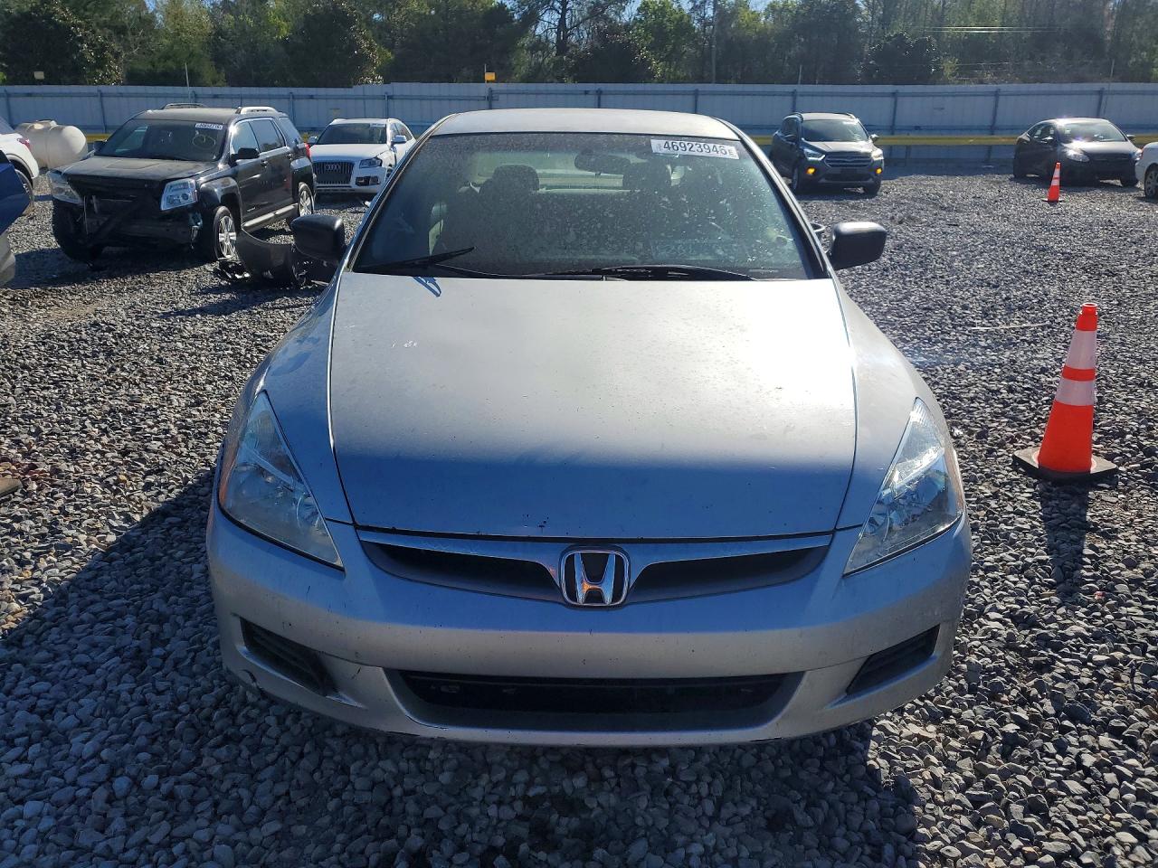 2007 Honda Accord Value Silver vin: 1HGCM56127A087260