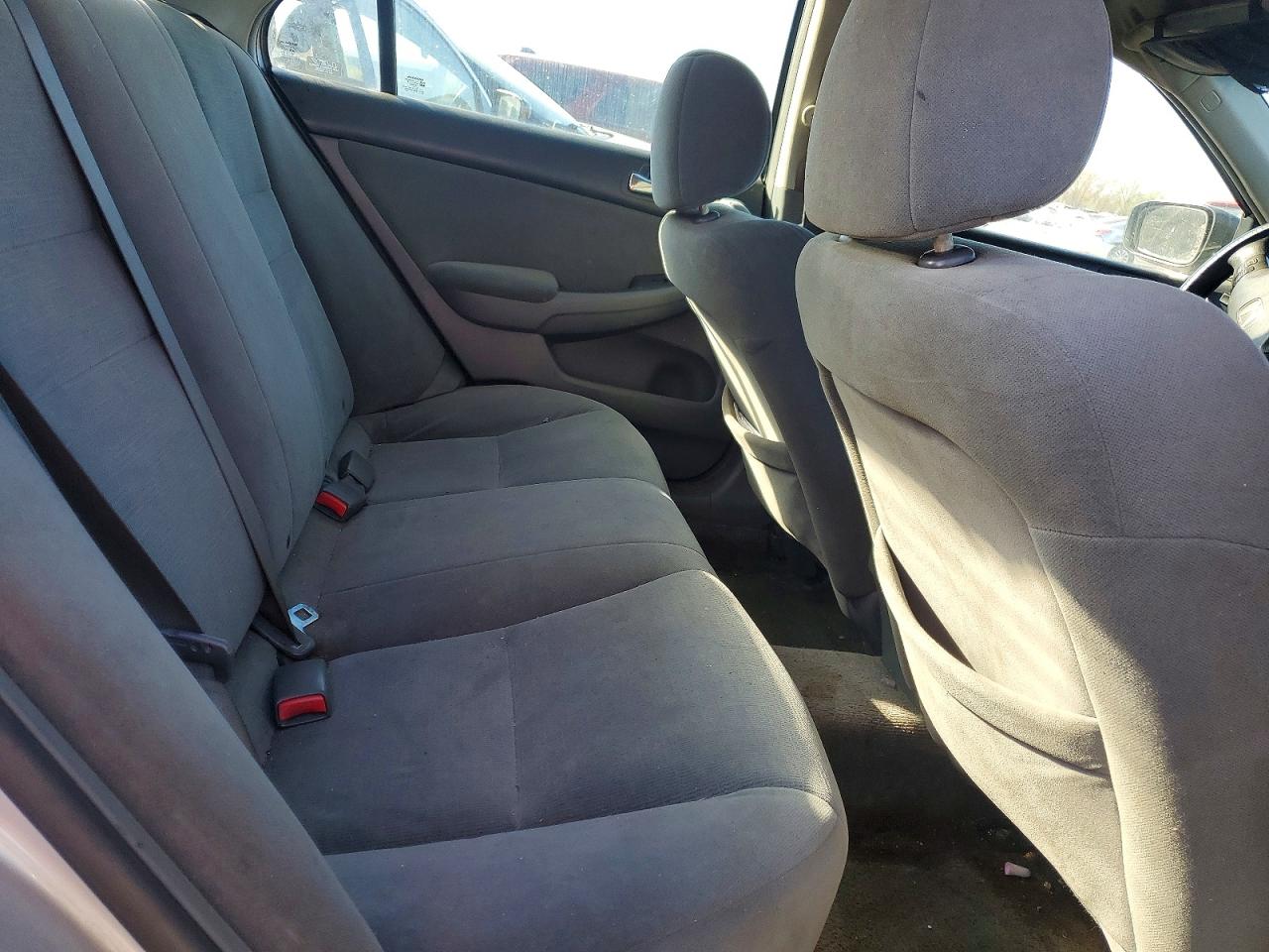 2007 Honda Accord Value Silver vin: 1HGCM56127A087260