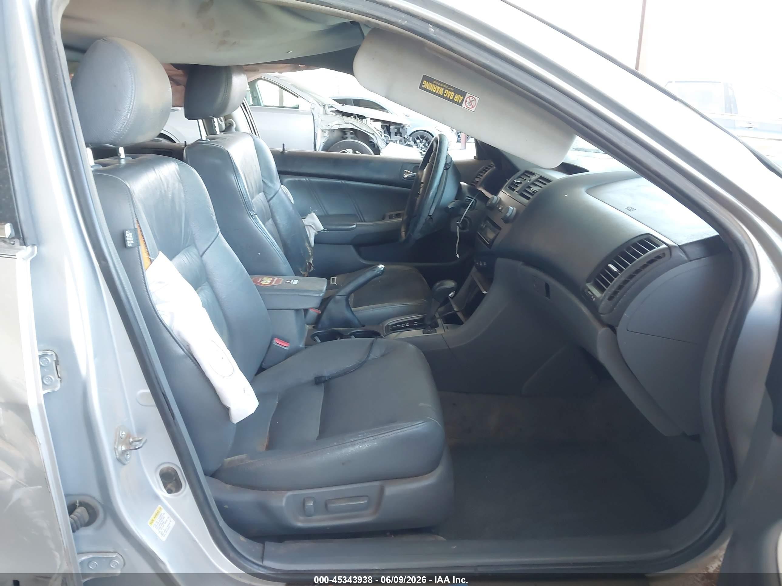 2007 Honda Accord 2.4 Vp Silver vin: 1HGCM56127A213035