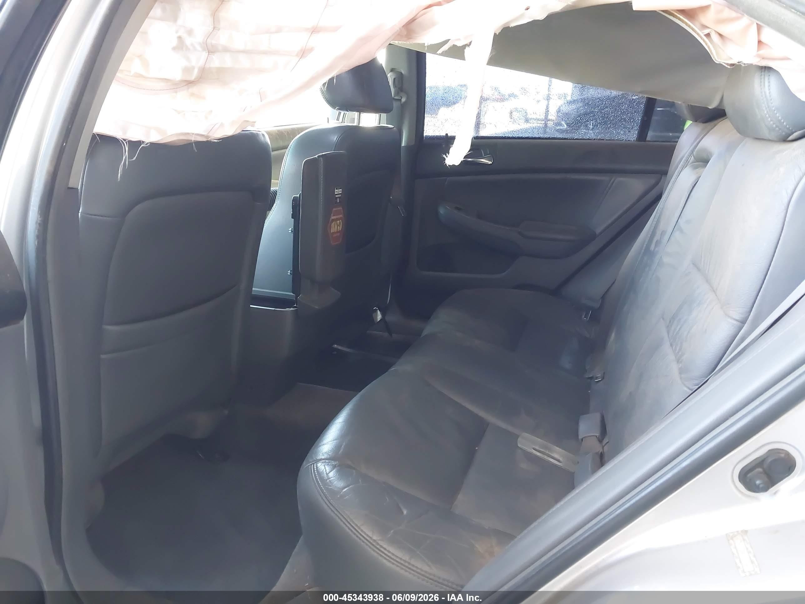 2007 Honda Accord 2.4 Vp Silver vin: 1HGCM56127A213035