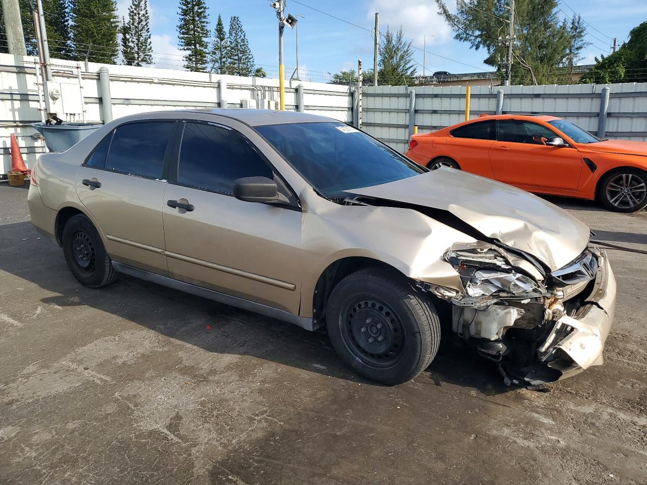 2006 Honda Accord Value Gold vin: 1HGCM56136A110107