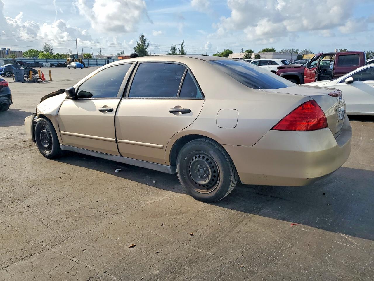 2006 Honda Accord Value Gold vin: 1HGCM56136A110107