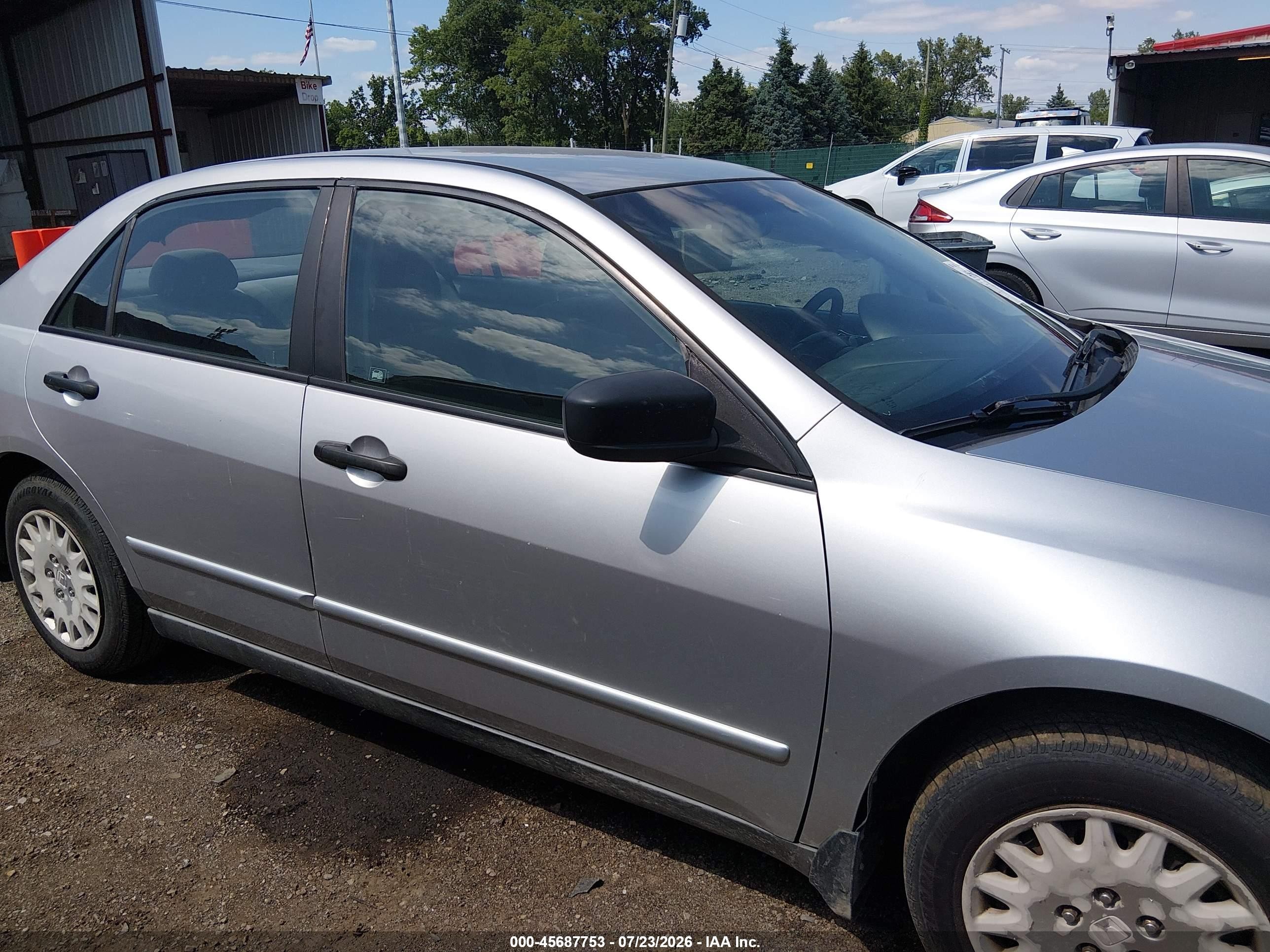 2006 Honda Accord 2.4 Vp Silver vin: 1HGCM56136A150090