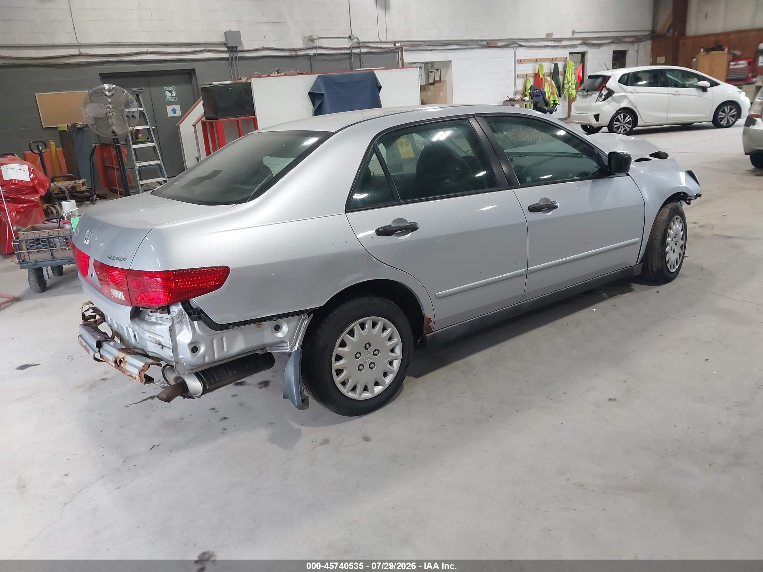 2005 Honda Accord 2.4 Dx Silver vin: 1HGCM56145A144765