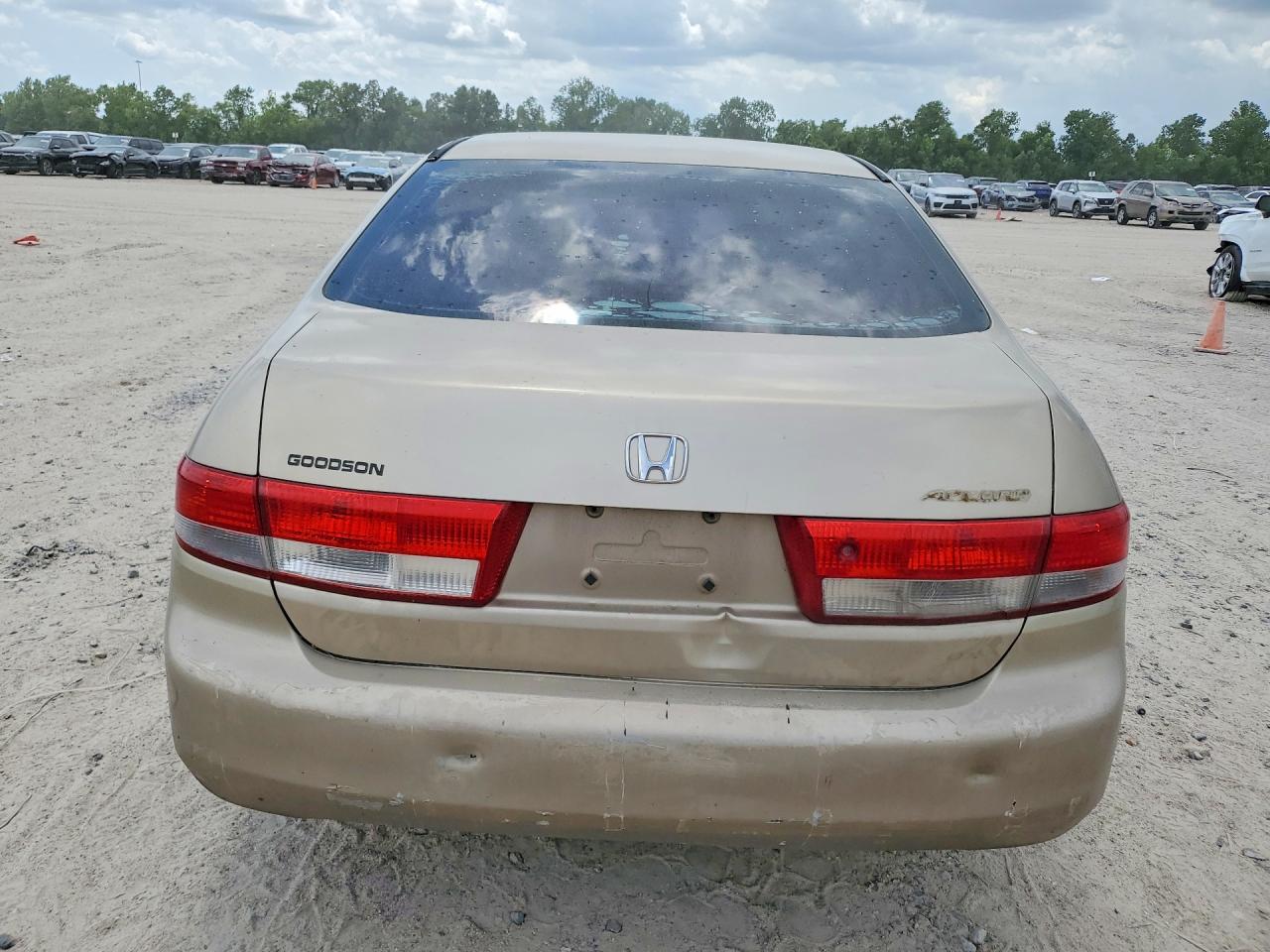 2004 Honda Accord Dx Gold vin: 1HGCM56154A070612