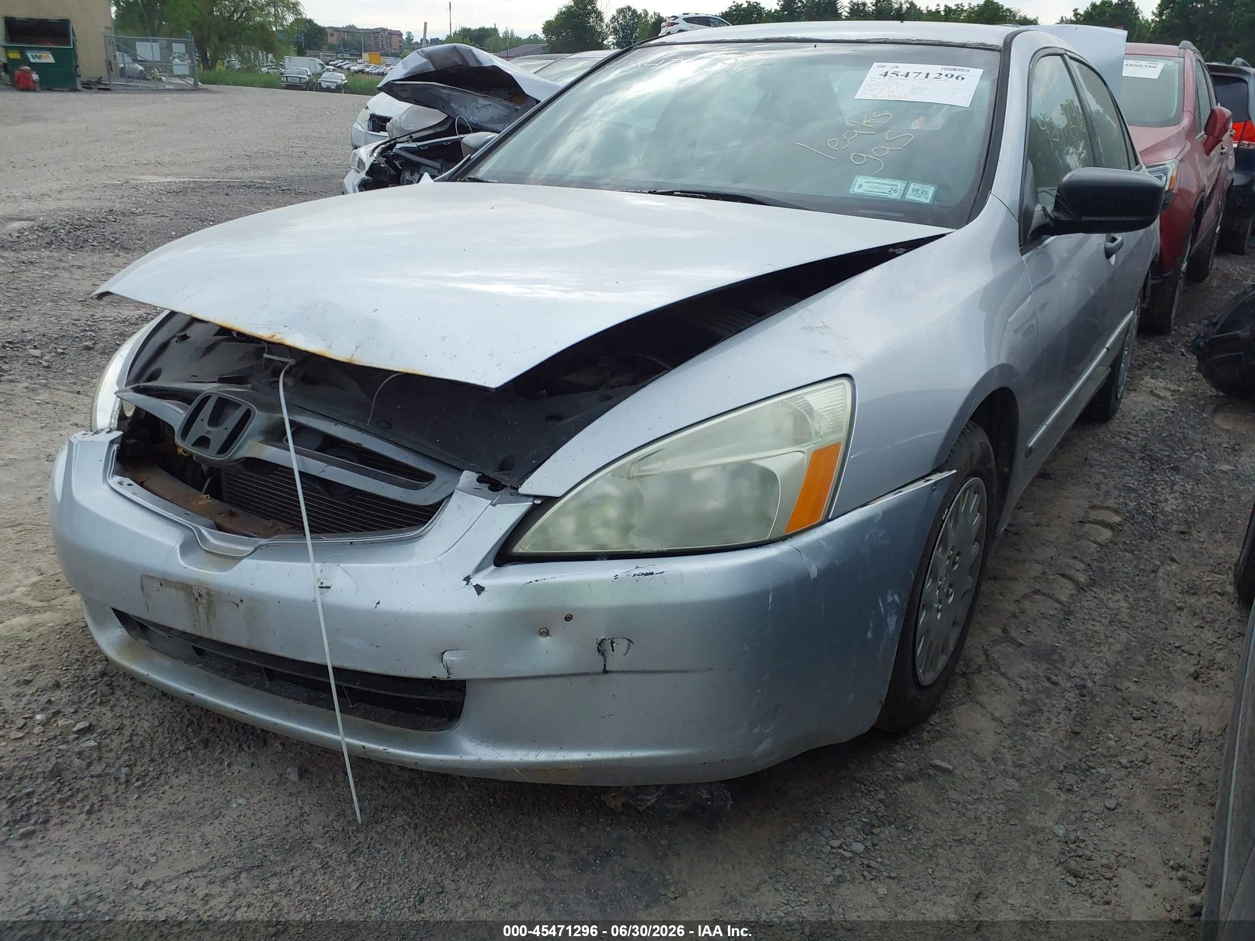 2005 Honda Accord 2.4 Dx Silver vin: 1HGCM56155A166368