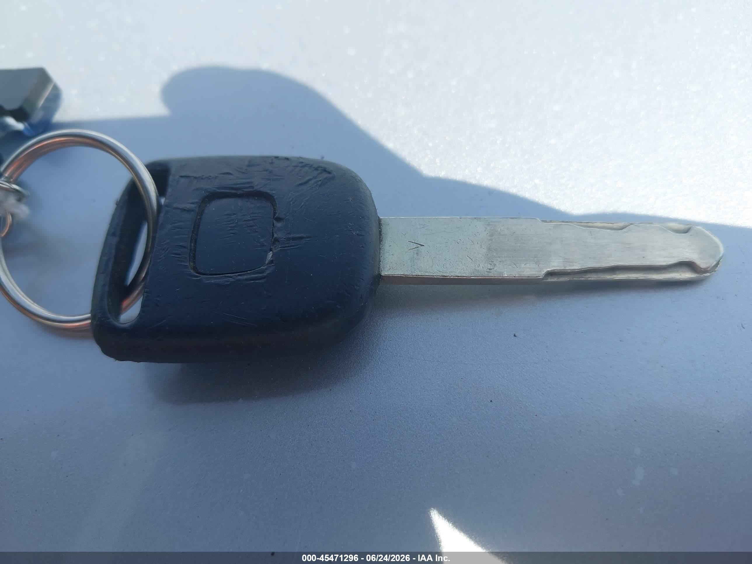 2005 Honda Accord 2.4 Dx Silver vin: 1HGCM56155A166368