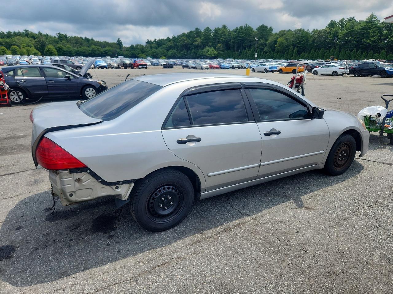 2007 Honda Accord Value Silver vin: 1HGCM56157A052888