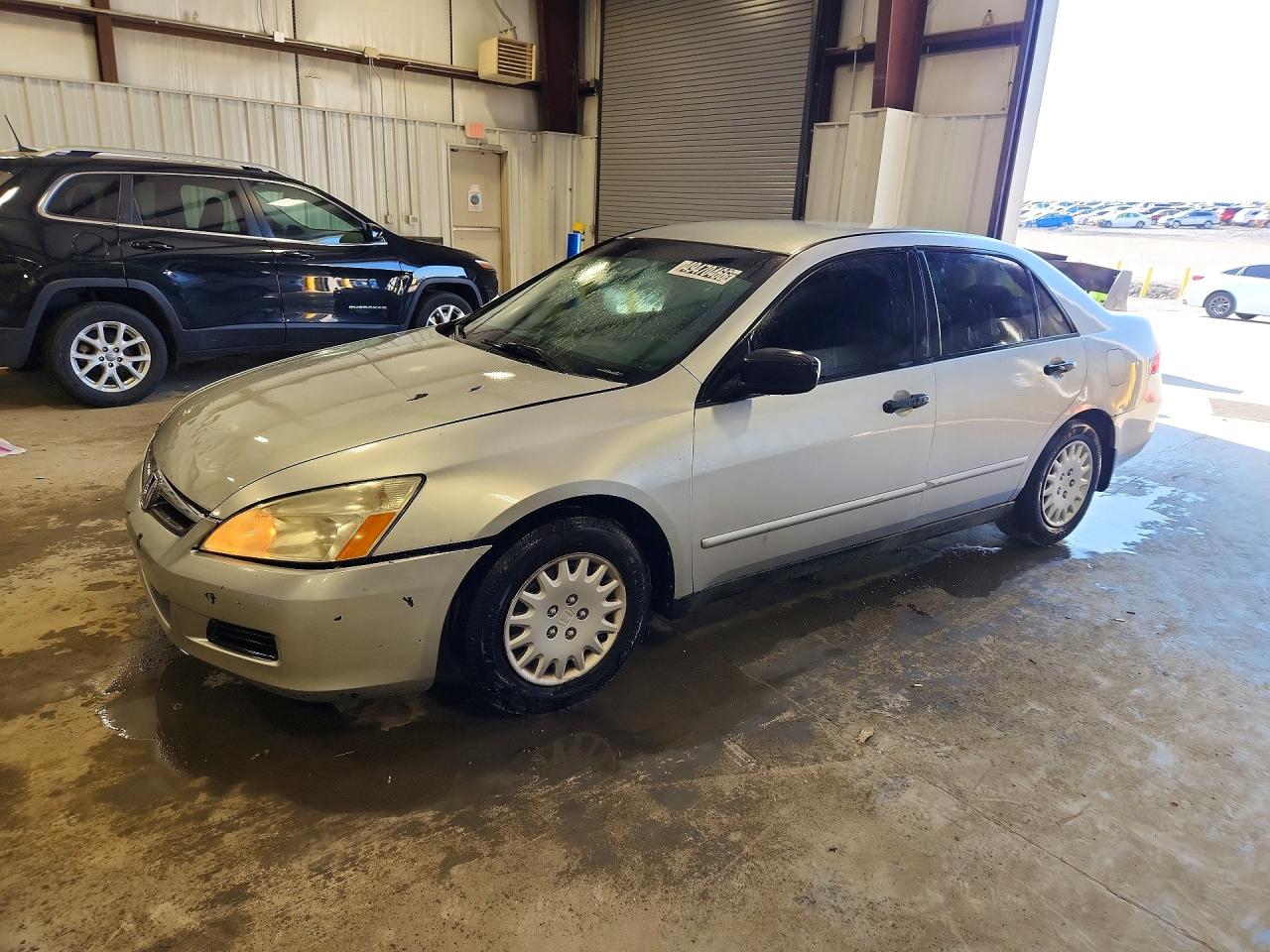 2007 Honda Accord Value Silver vin: 1HGCM56157A194335