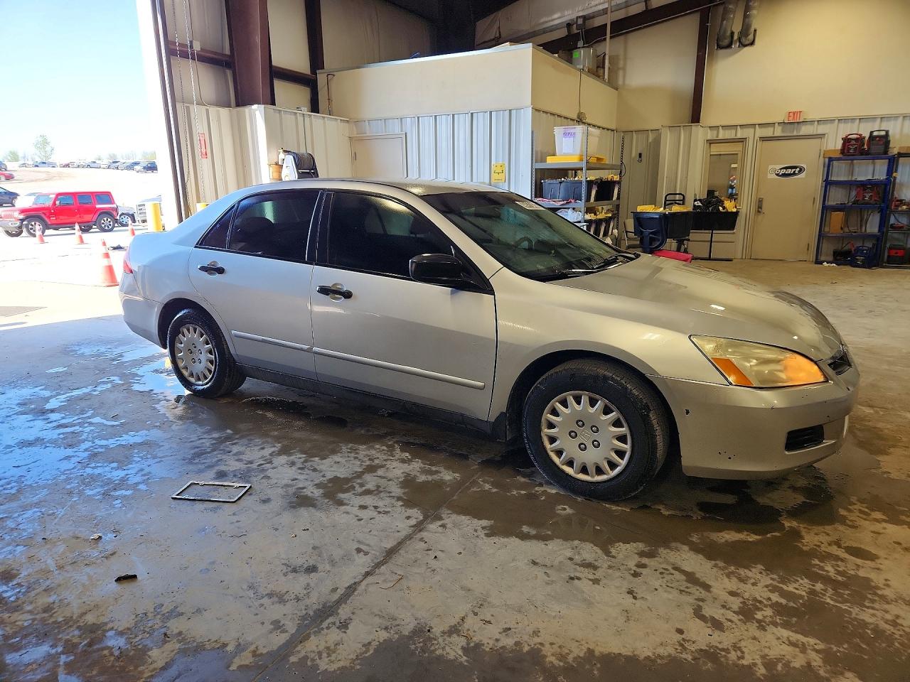 2007 Honda Accord Value Silver vin: 1HGCM56157A194335
