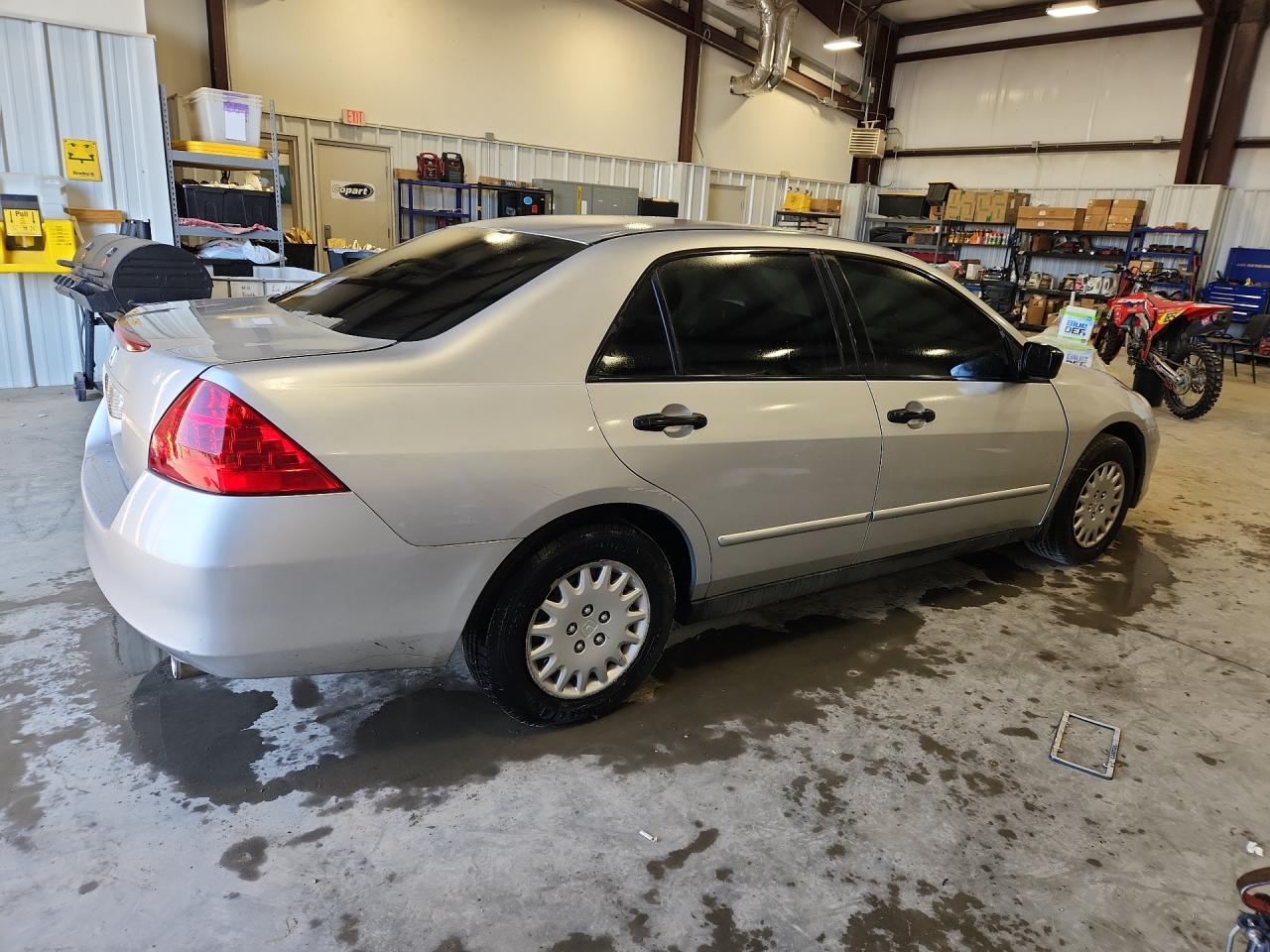 2007 Honda Accord Value Silver vin: 1HGCM56157A194335 Damage: Right Qtr Panel, Dent(S) W/ Paint Dmg, 7 To 8 Inches