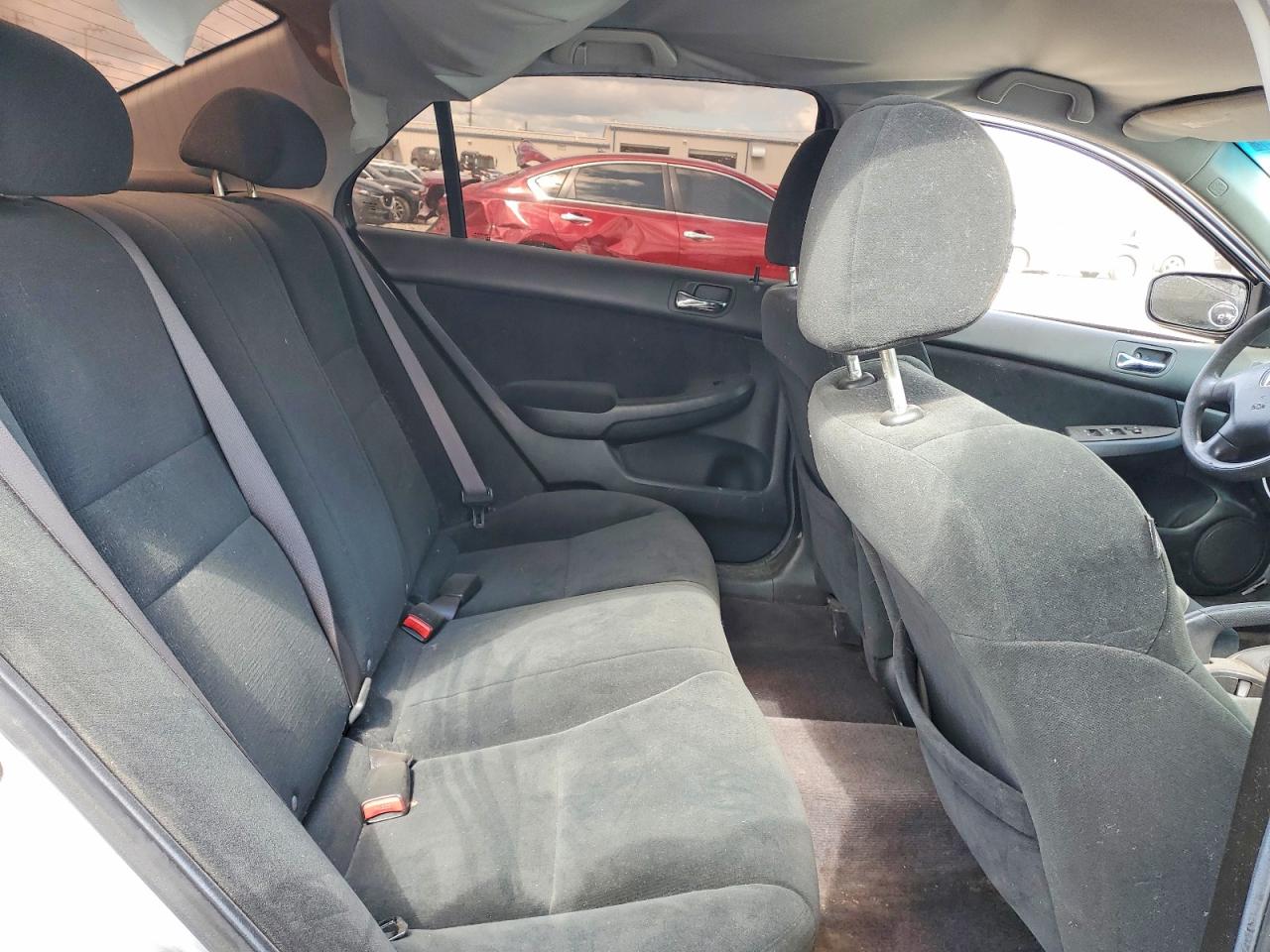 2006 Honda Accord Value Silver vin: 1HGCM56166A120422