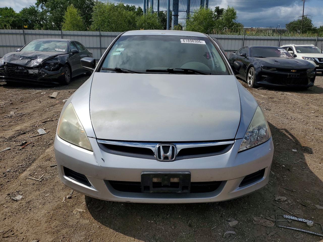 2006 Honda Accord Value Silver vin: 1HGCM56166A120422
