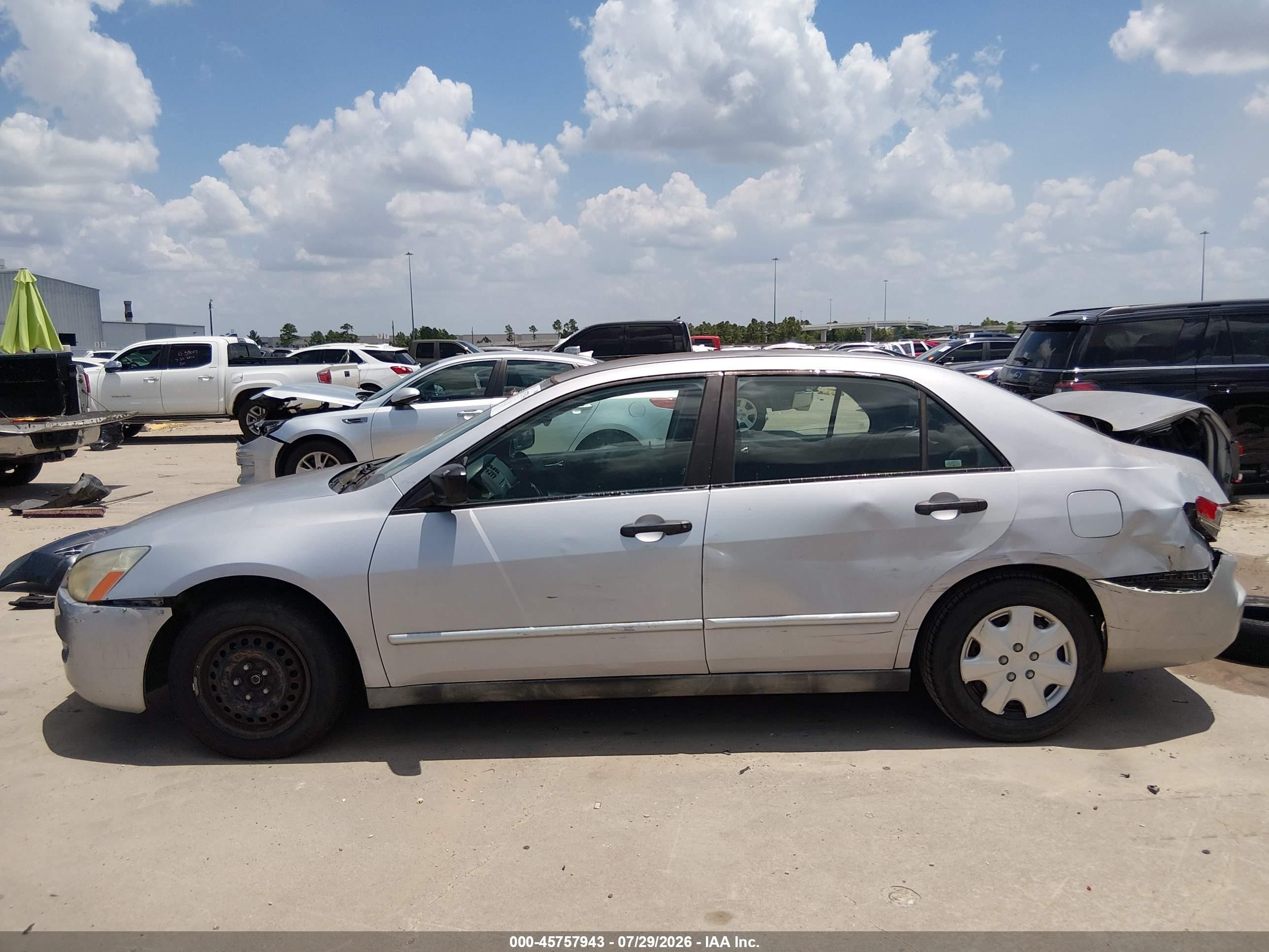 2003 Honda Accord 2.4 Dx Silver vin: 1HGCM56173A074093