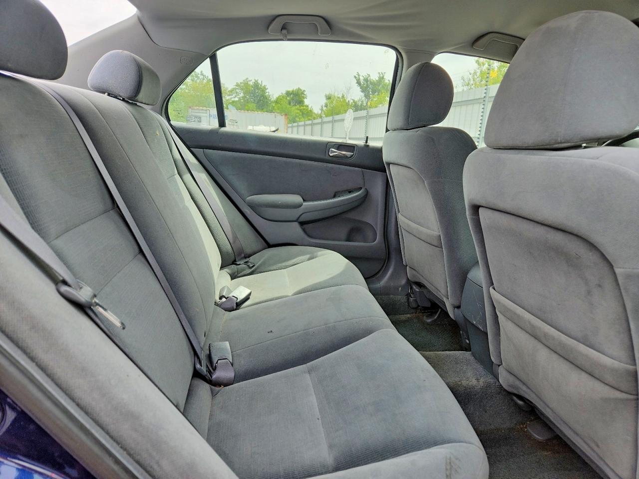 2006 Honda Accord Value Blue vin: 1HGCM56176A103709