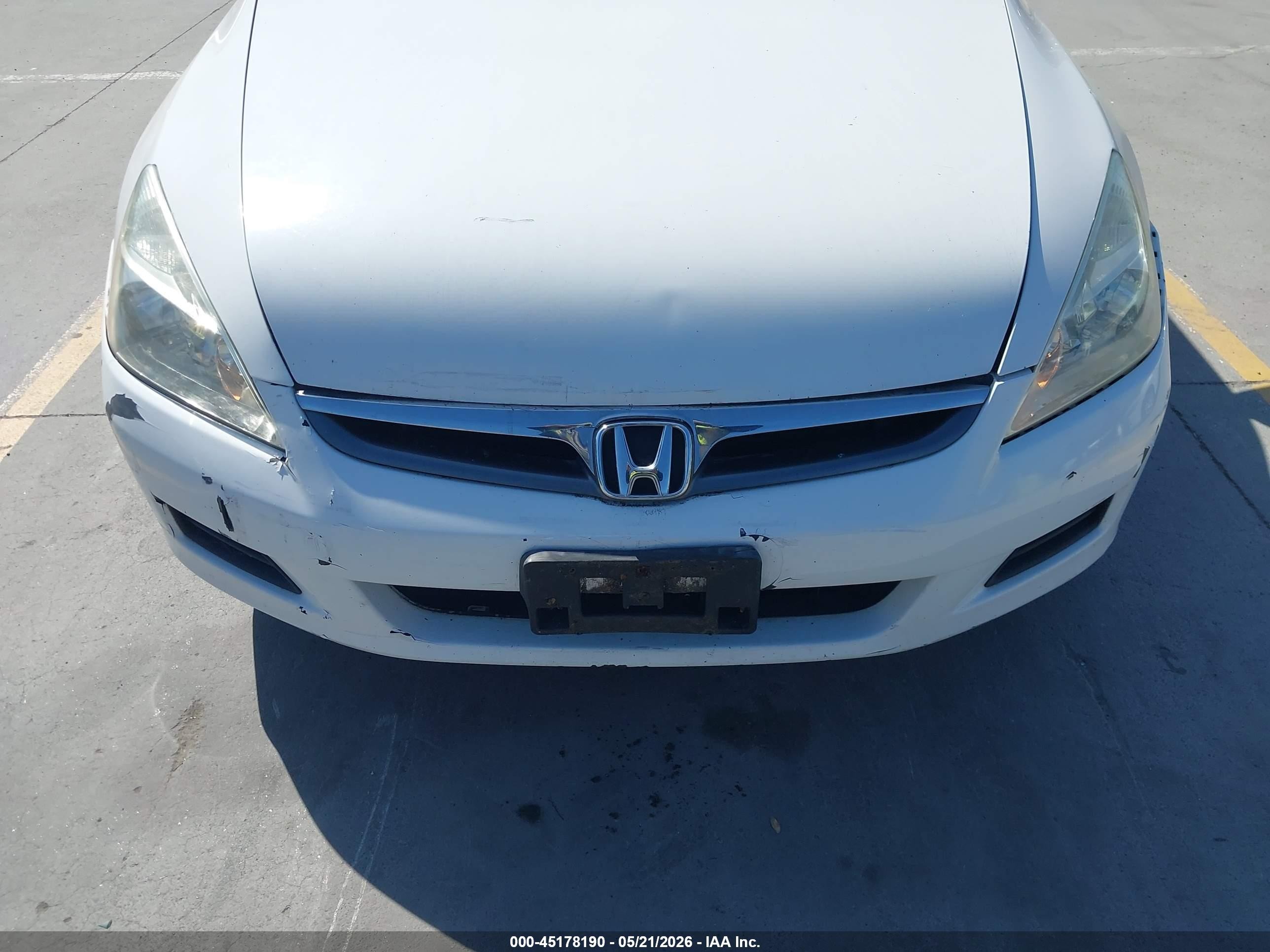 2007 Honda Accord 2.4 Vp White vin: 1HGCM56177A202337