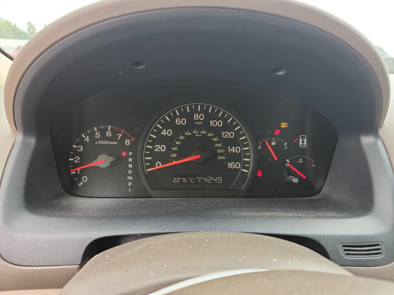 2005 Honda Accord Dx Gold vin: 1HGCM56185A124096