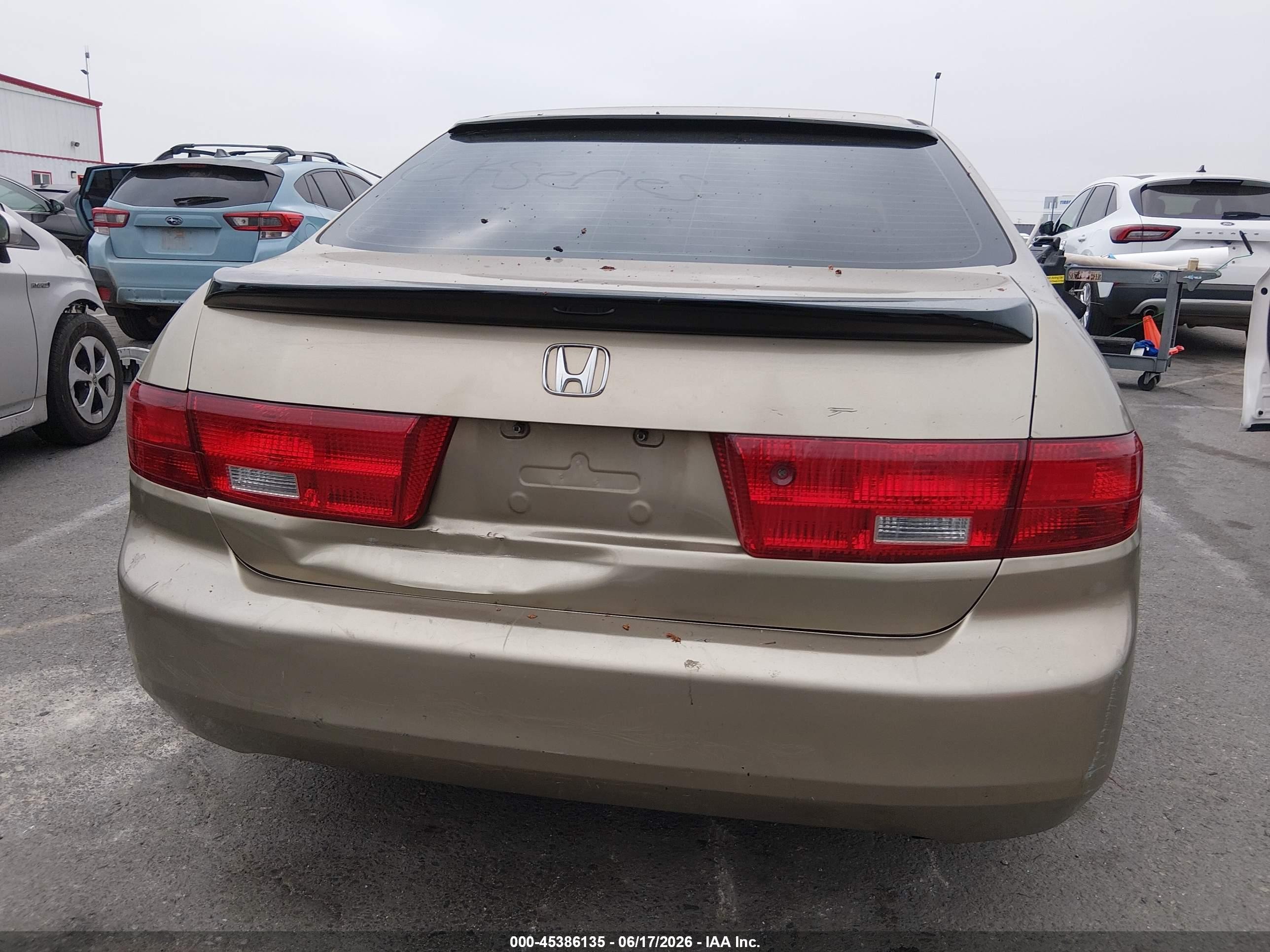 2005 Honda Accord 2.4 Dx Tan vin: 1HGCM56185A130545