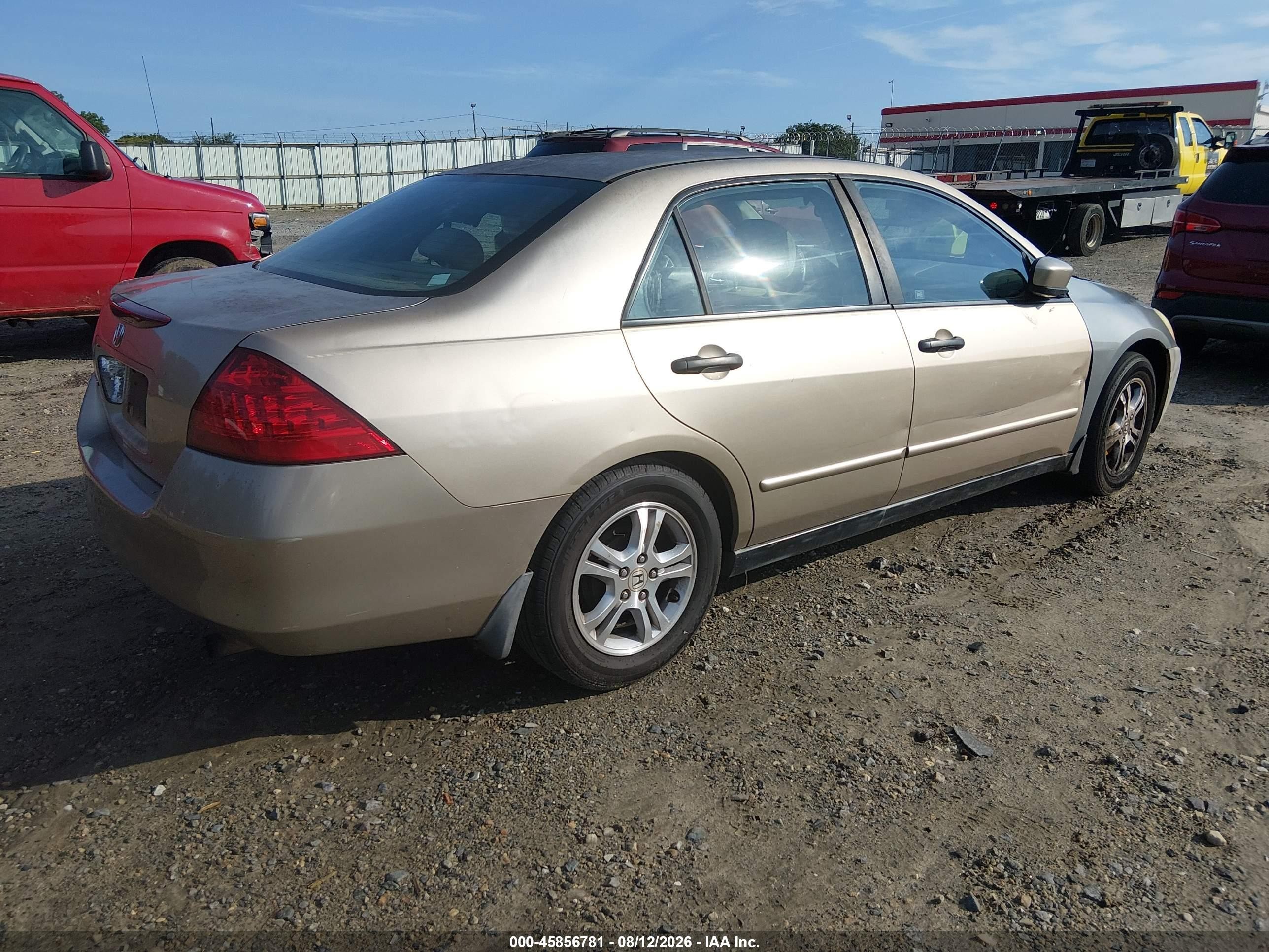 2006 Honda Accord 2.4 Vp Champagne vin: 1HGCM56186A029328