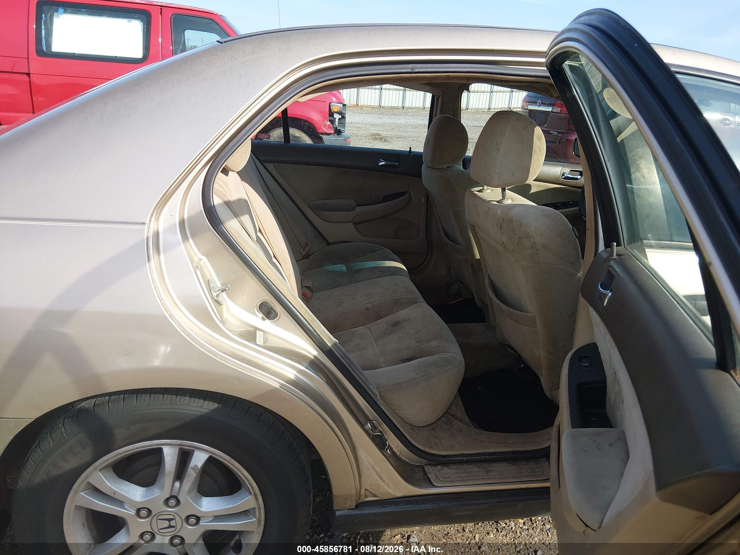 2006 Honda Accord 2.4 Vp Champagne vin: 1HGCM56186A029328