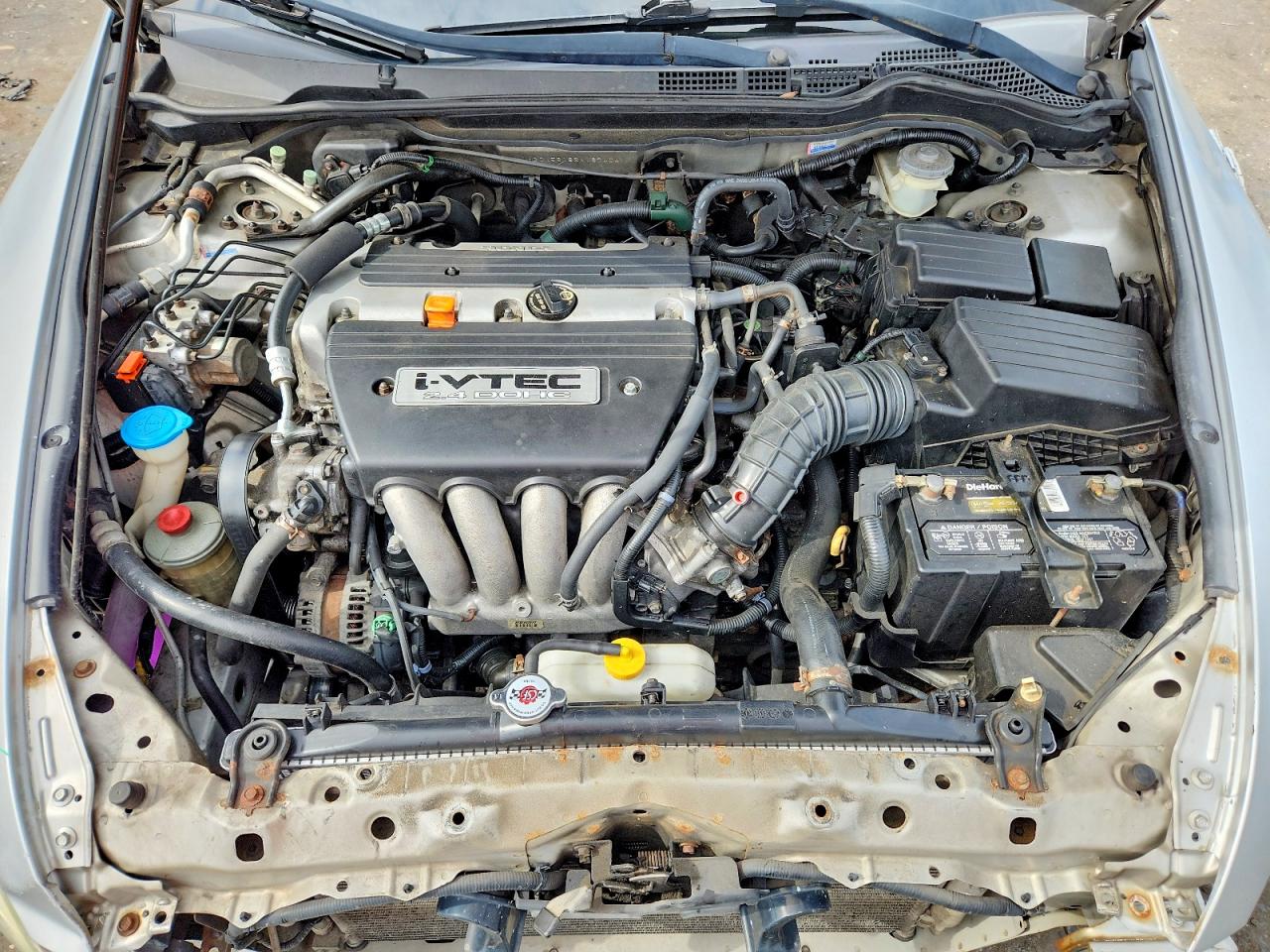 2006 Honda Accord Value Silver vin: 1HGCM56186A167404