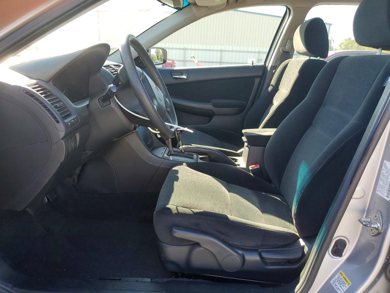 2007 Honda Accord Value Silver vin: 1HGCM56187A014796