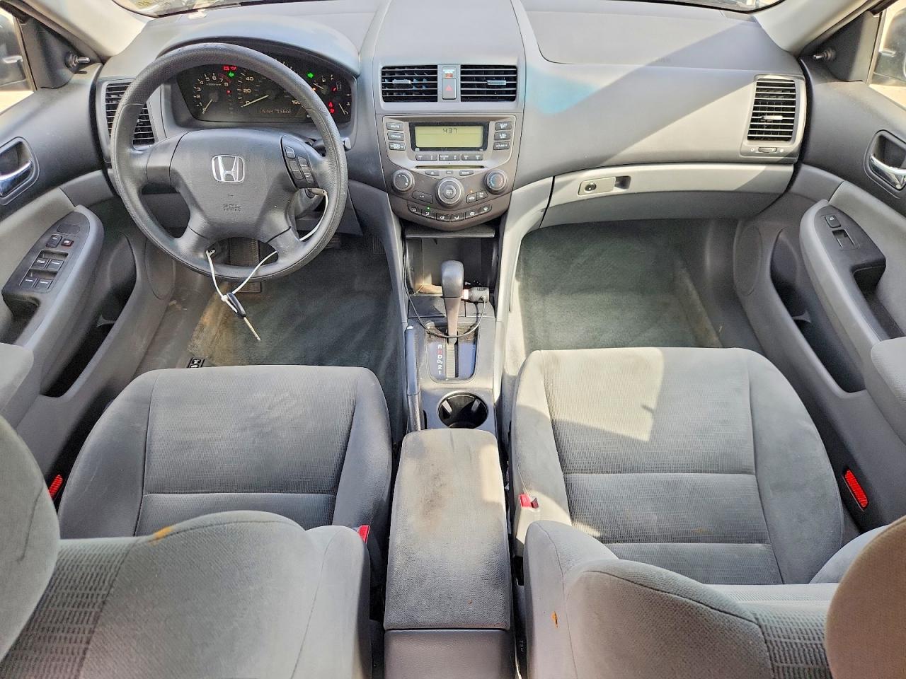 2007 Honda Accord Value Серебряный vin: 1HGCM56187A140530