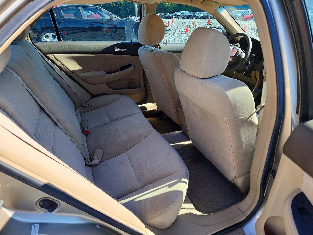 2003 Honda Accord Dx Золотой vin: 1HGCM56193A013523