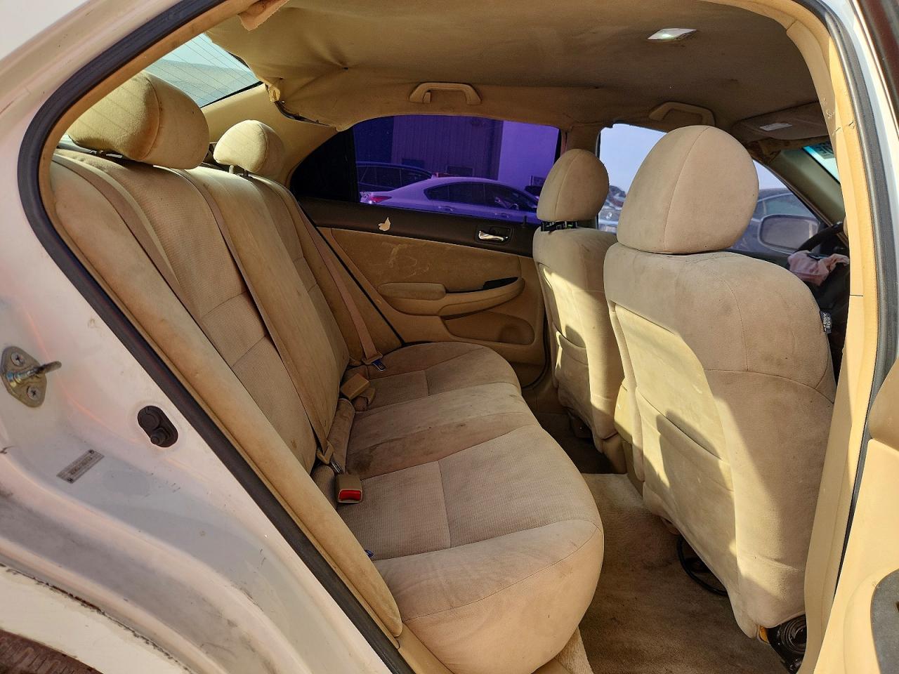 2004 Honda Accord Dx White vin: 1HGCM56194A151063