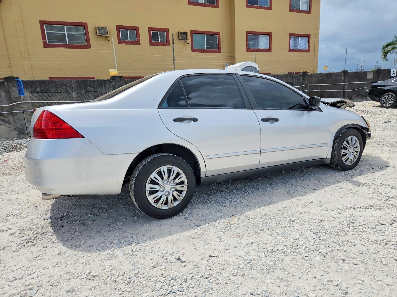 2006 Honda Accord Value Серебряный vin: 1HGCM56196A034117