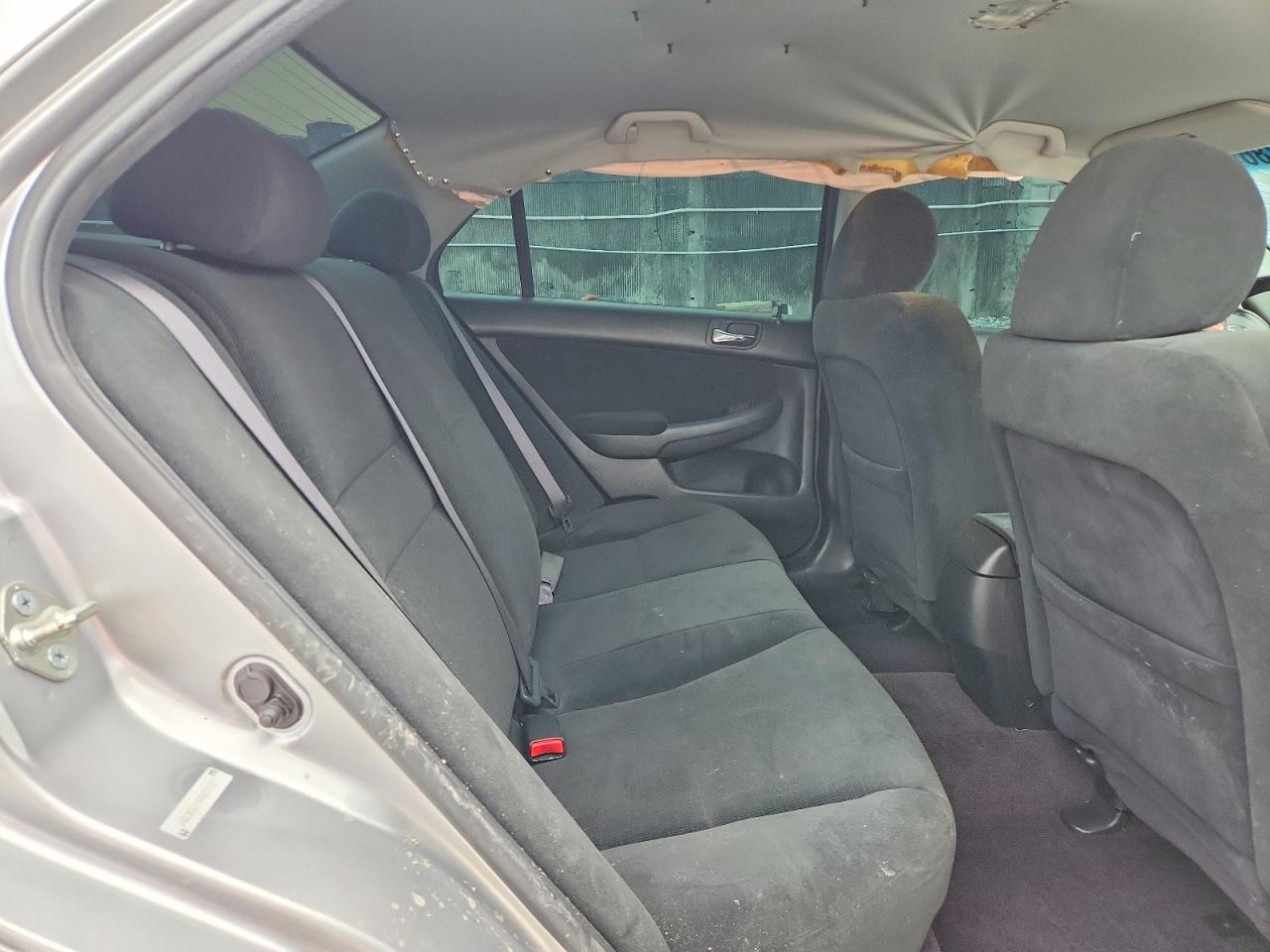 2006 Honda Accord Value Серебряный vin: 1HGCM56196A034117