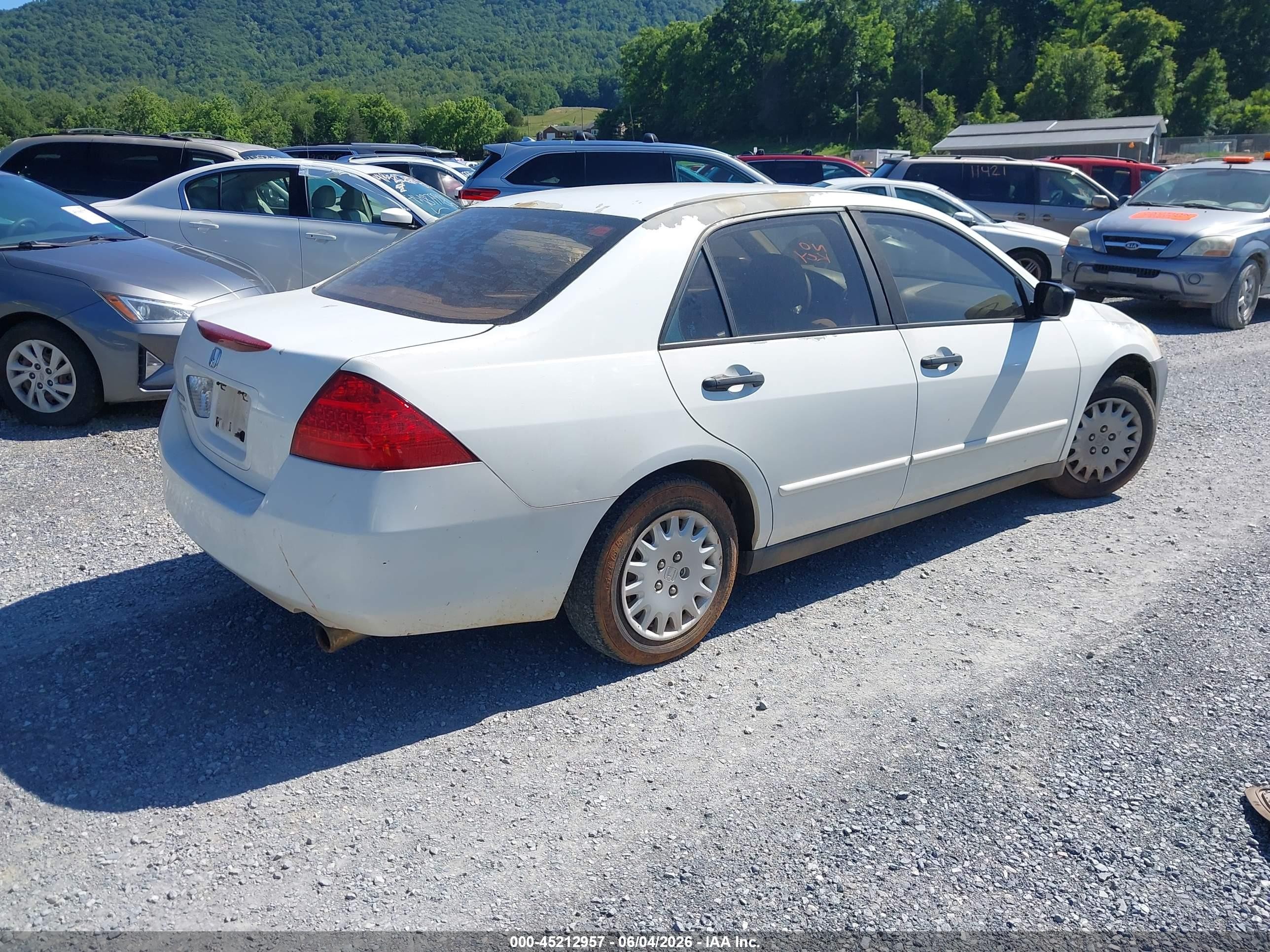2007 Honda Accord 2.4 Vp White vin: 1HGCM56197A104247