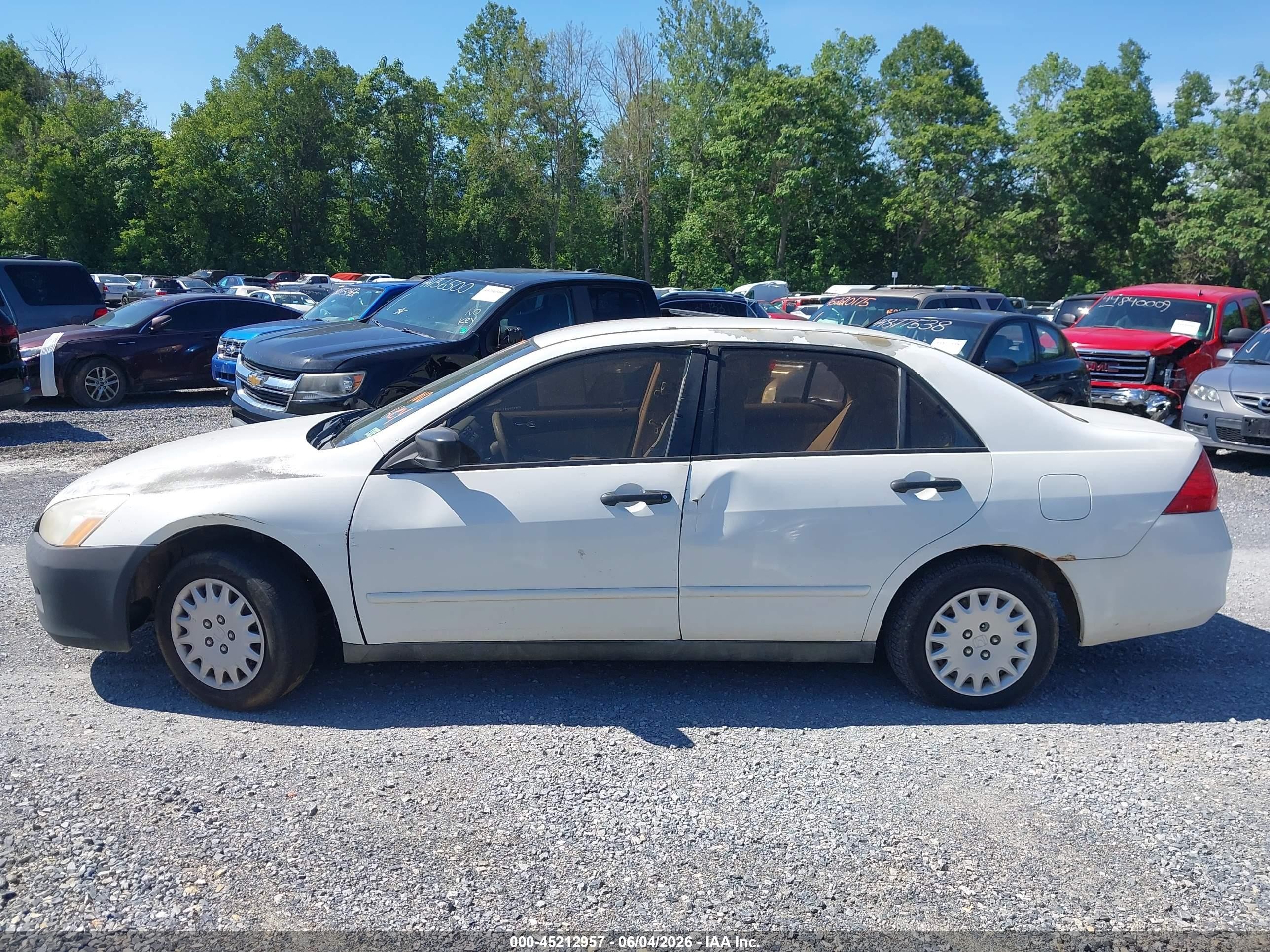 2007 Honda Accord 2.4 Vp White vin: 1HGCM56197A104247