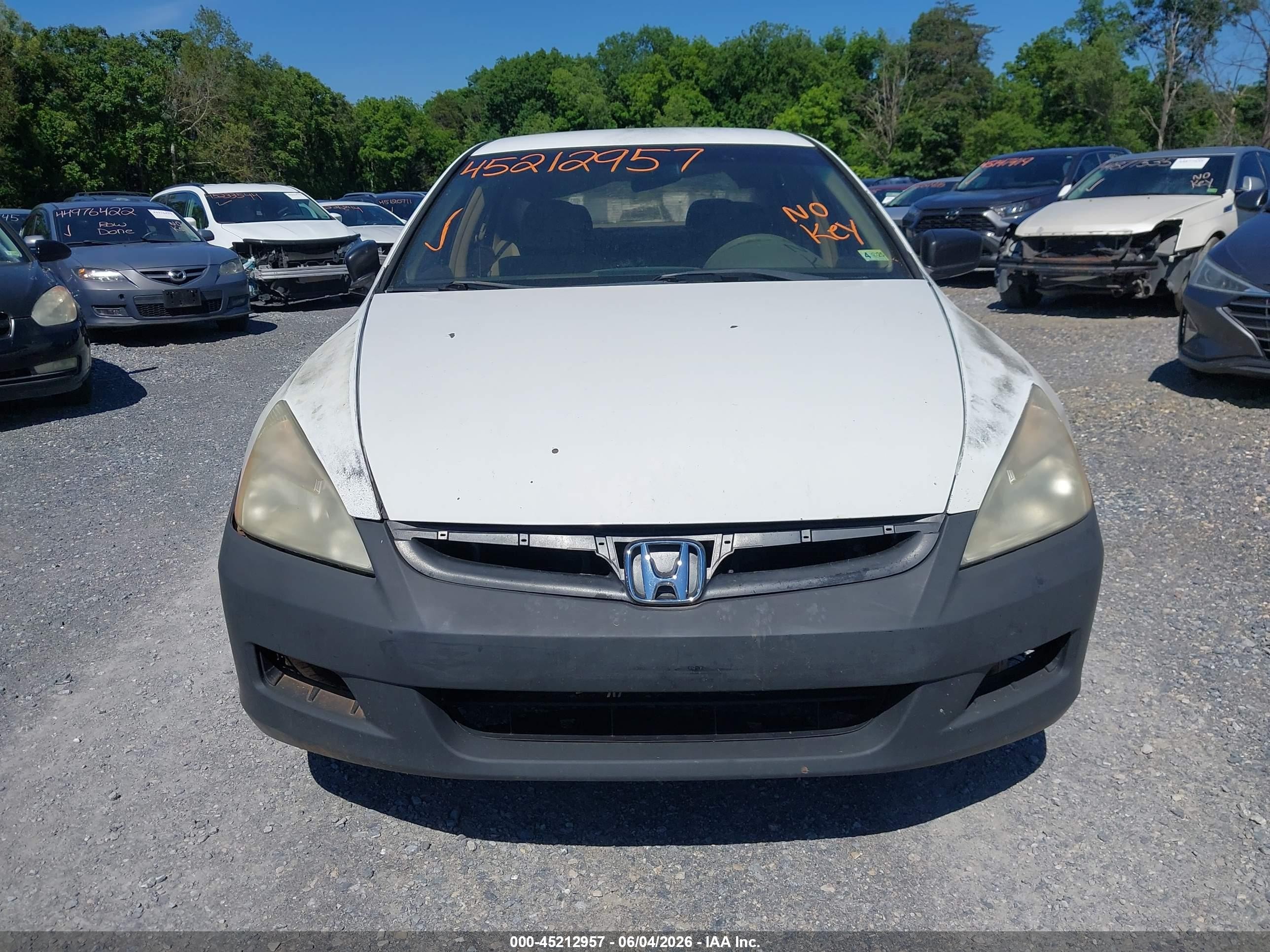 2007 Honda Accord 2.4 Vp White vin: 1HGCM56197A104247