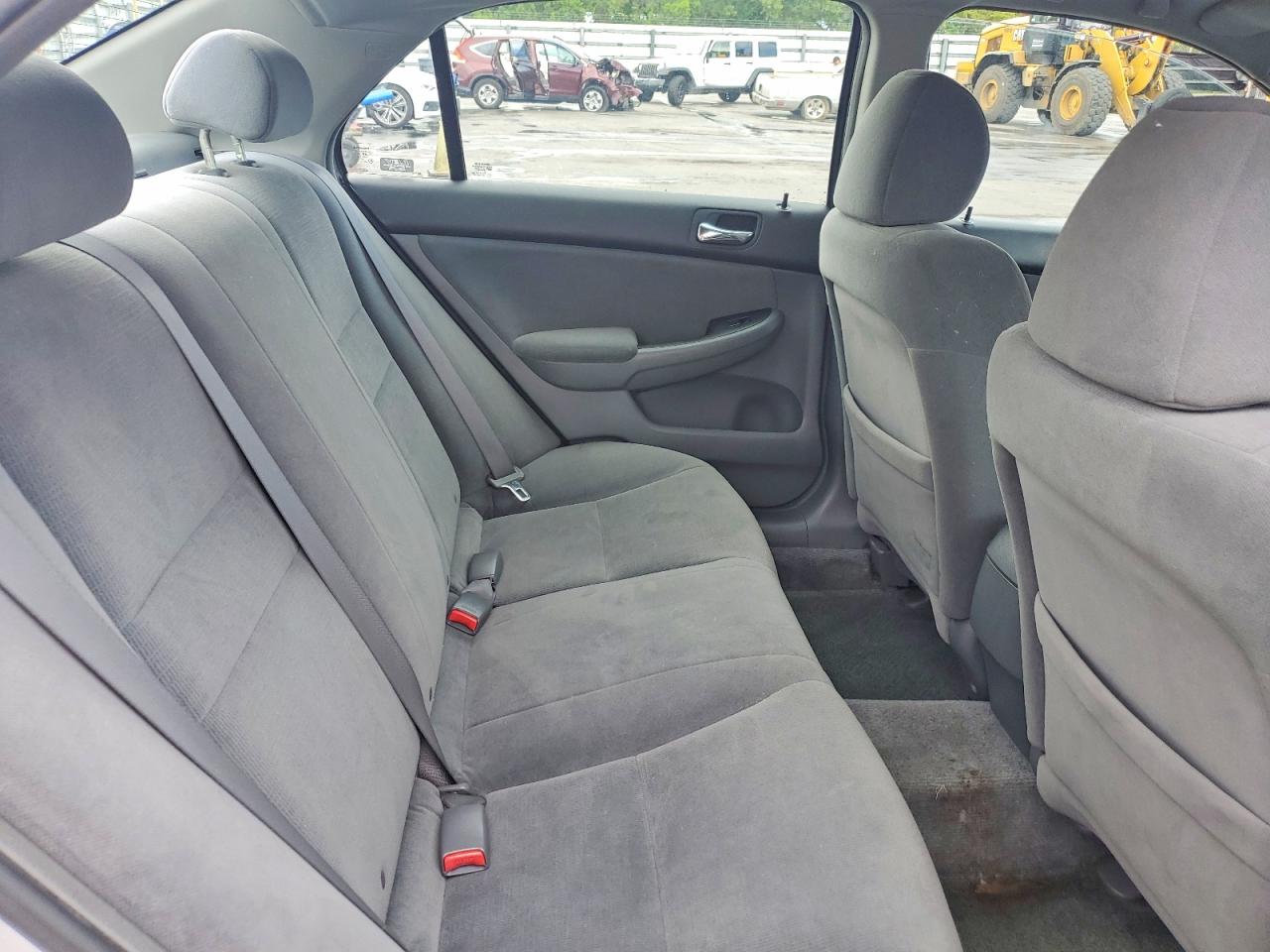 2007 Honda Accord Value Серебряный vin: 1HGCM56197A217079