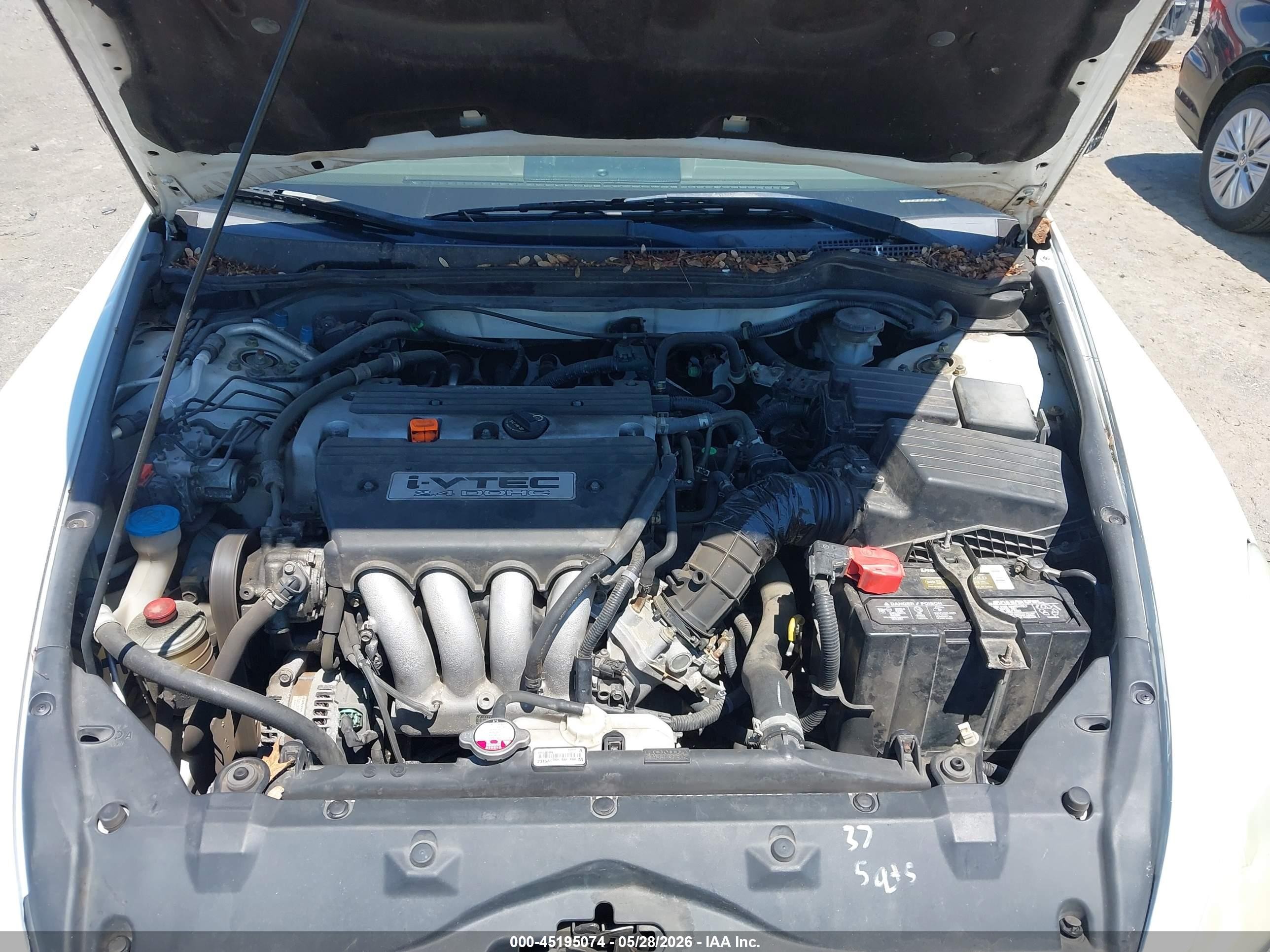 2006 Honda Accord 2.4 Vp White vin: 1HGCM561X6A001529
