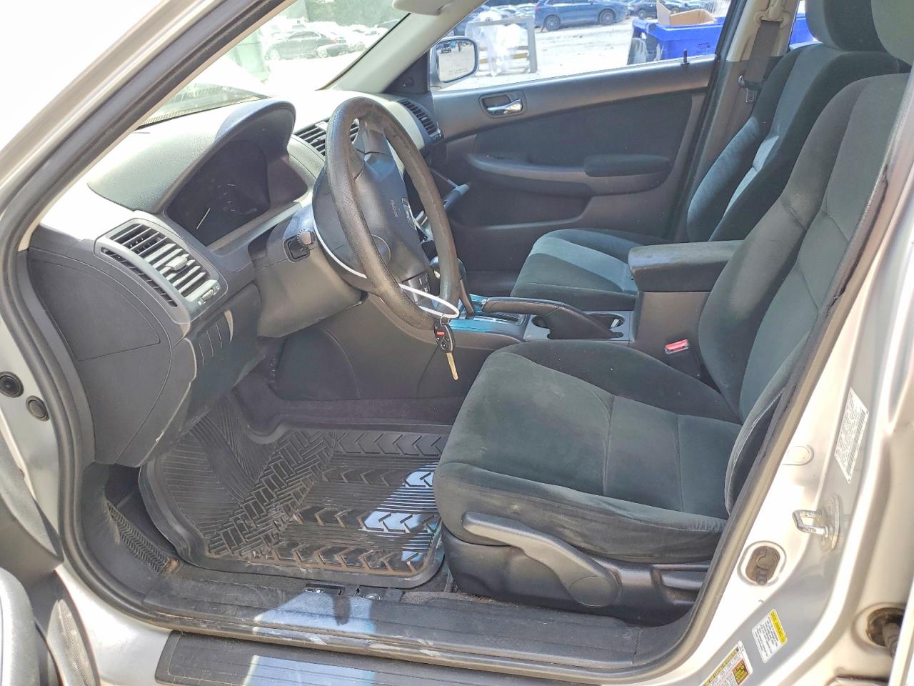 2006 Honda Accord Value Silver vin: 1HGCM561X6A015124