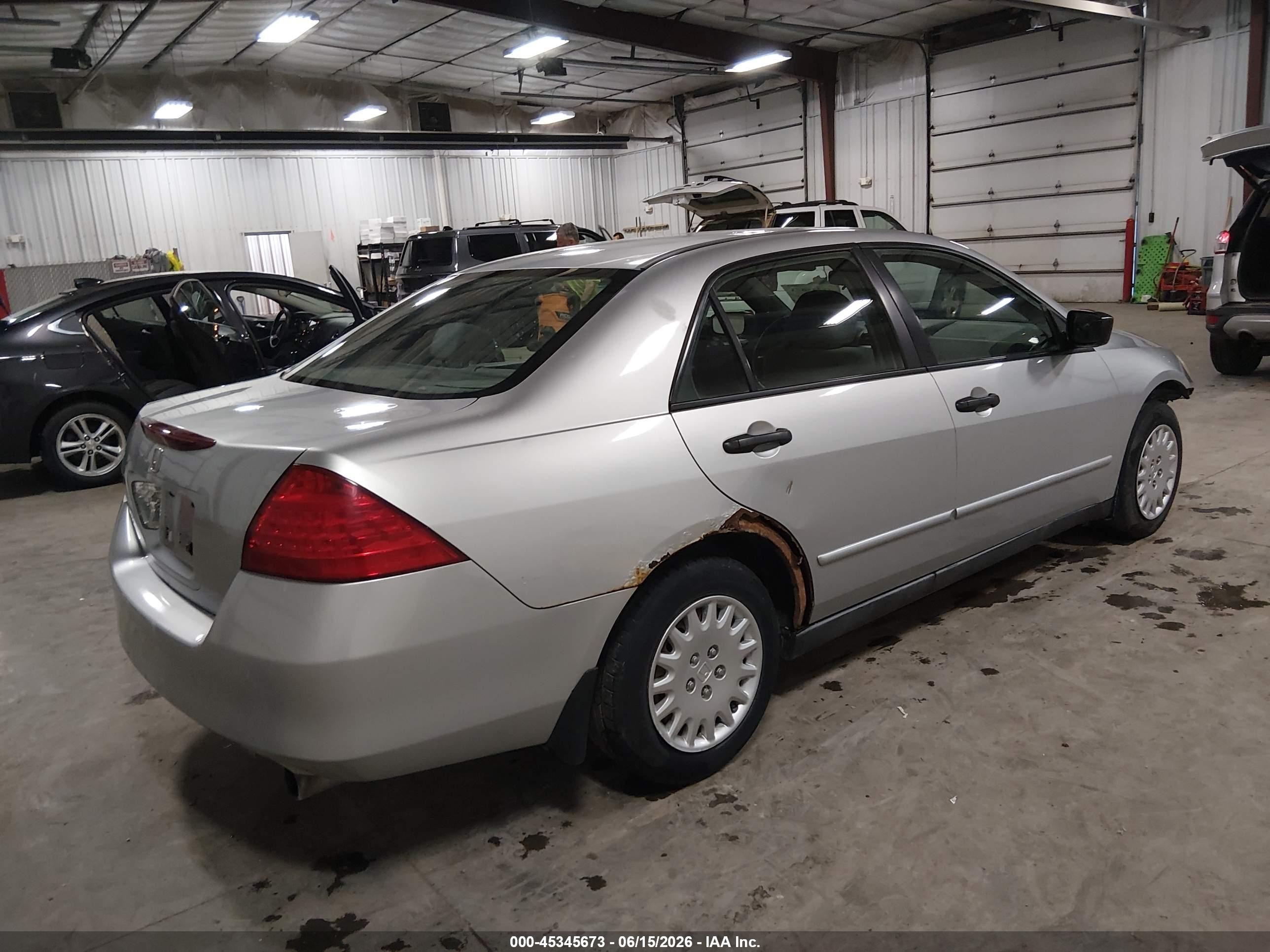 2007 Honda Accord 2.4 Vp Silver vin: 1HGCM561X7A225532