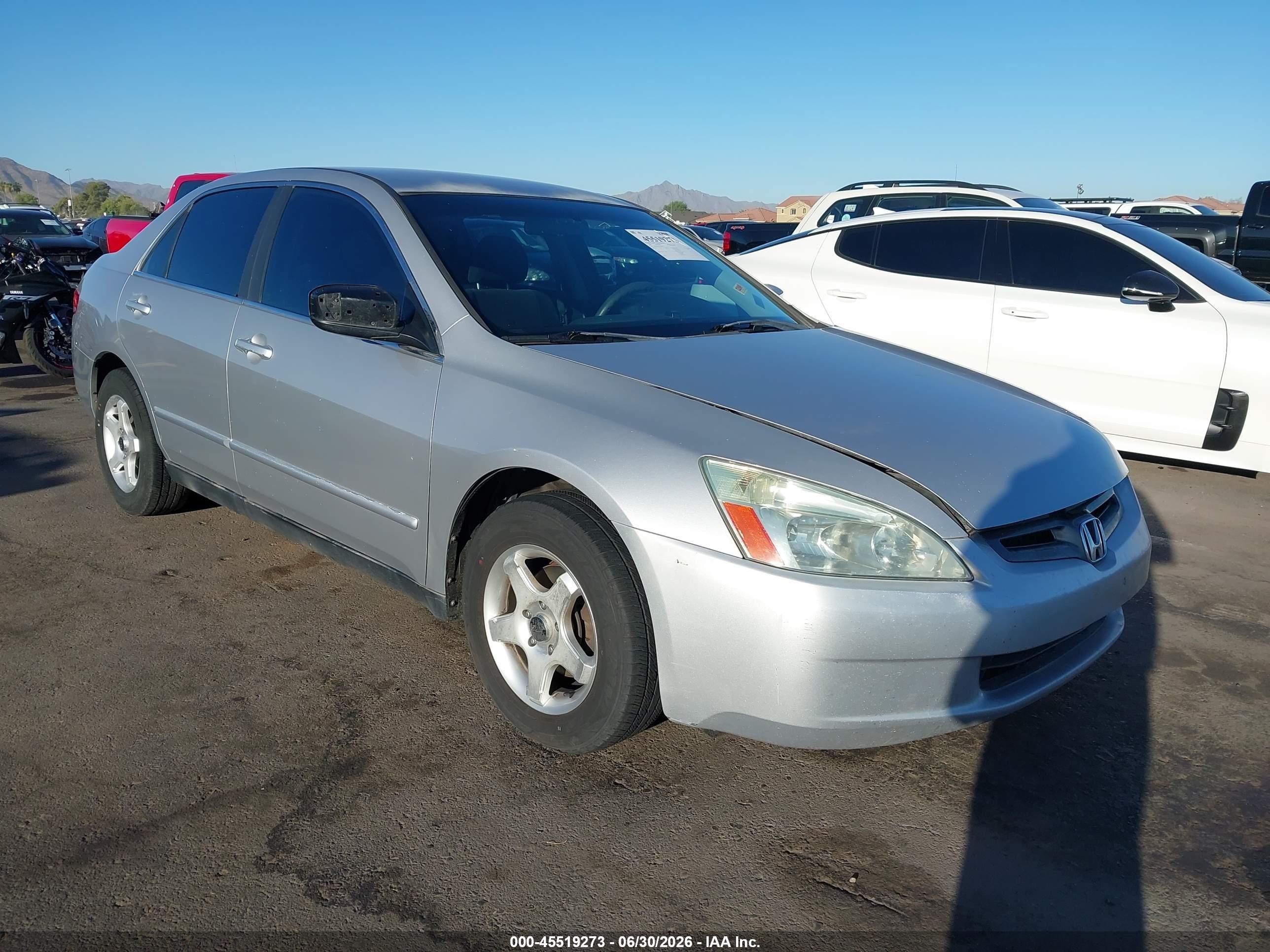 2003 Honda Accord Sdn Lx Silver vin: 1HGCM56303A100003