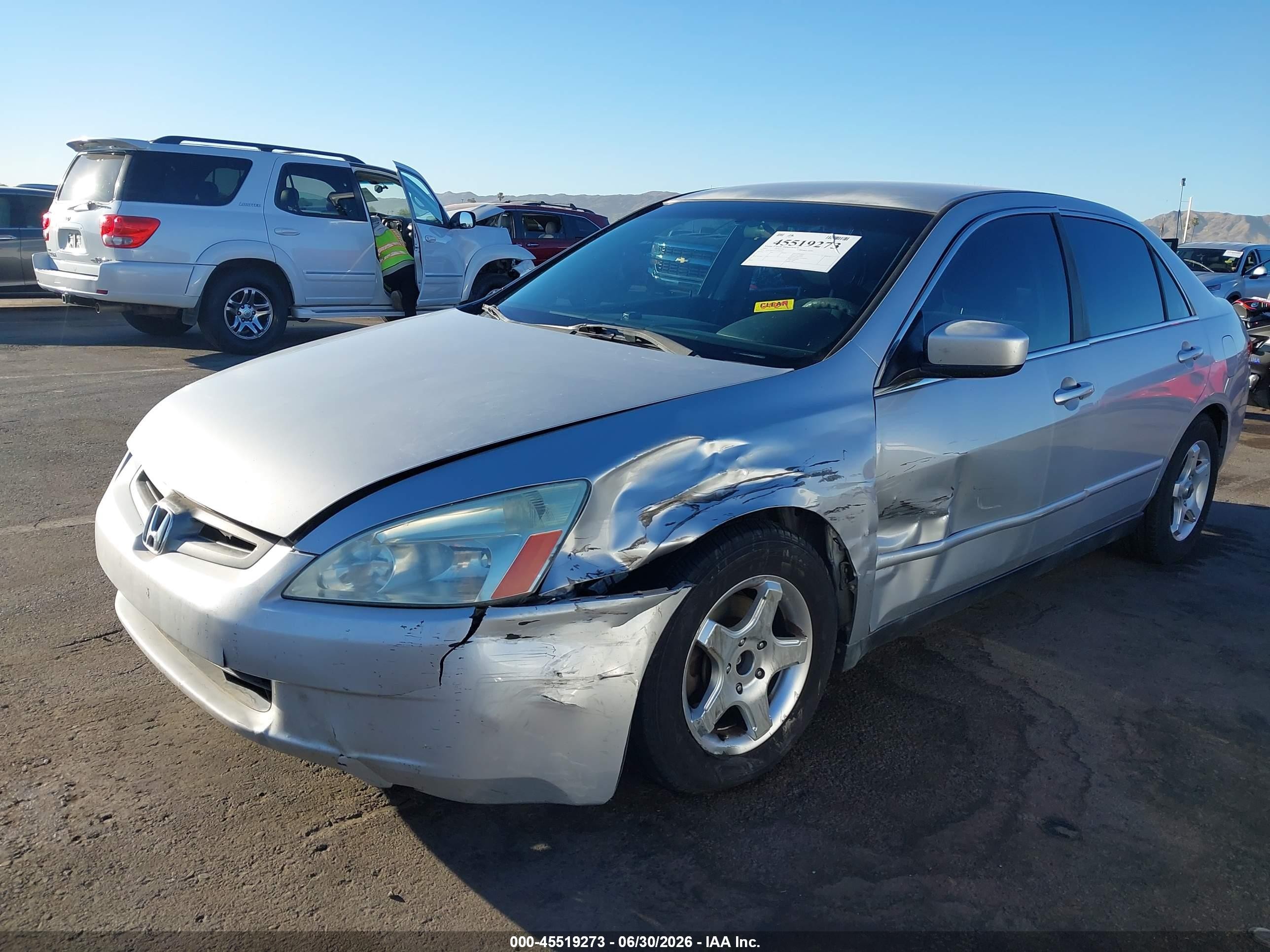 2003 Honda Accord Sdn Lx Silver vin: 1HGCM56303A100003