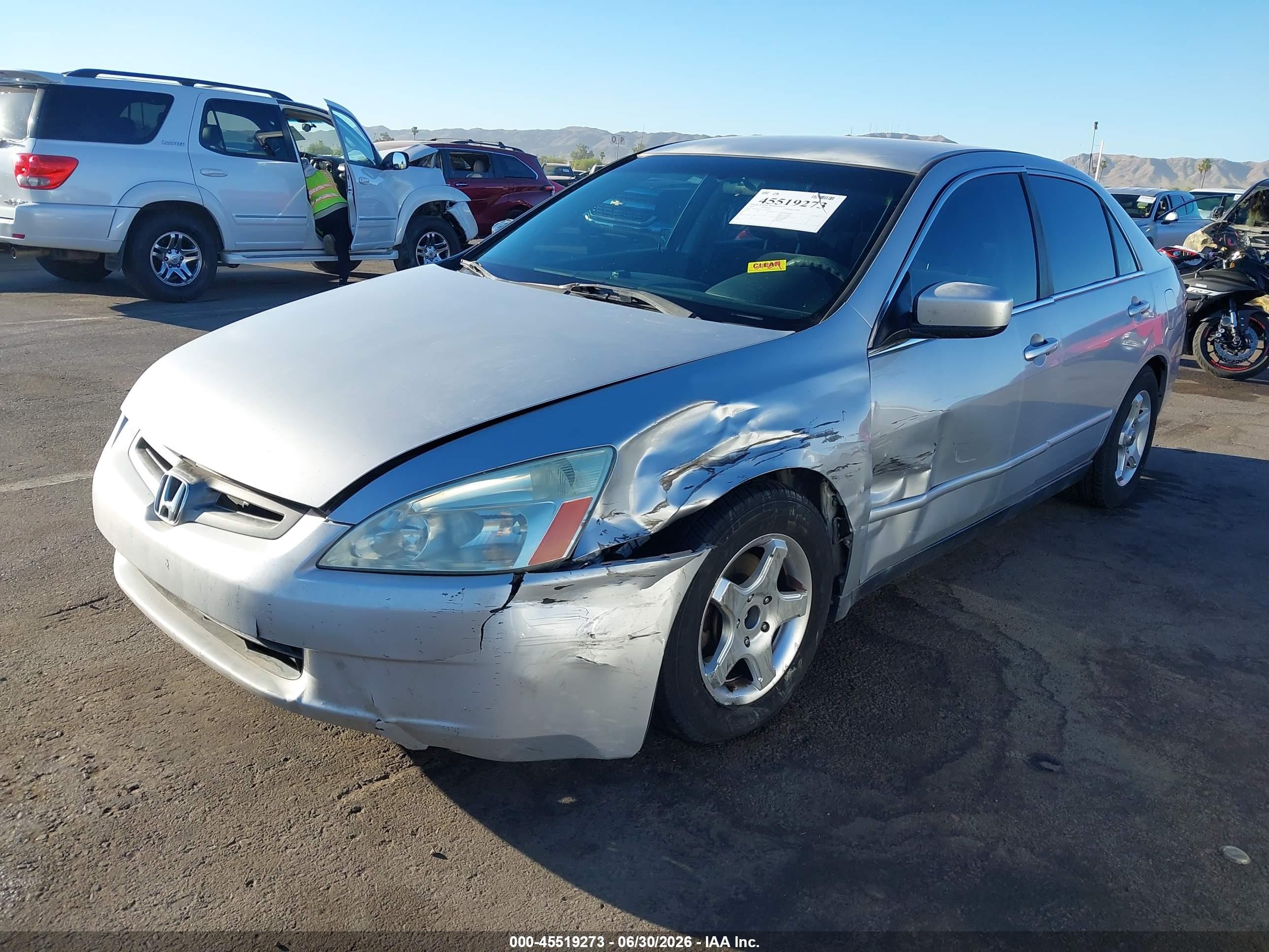 2003 Honda Accord Sdn Lx Silver vin: 1HGCM56303A100003