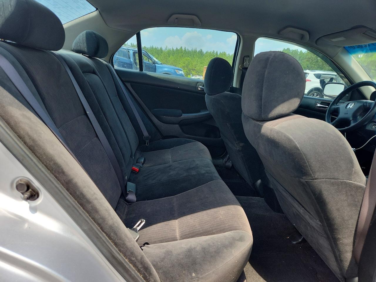 2003 Honda Accord Lx Silver vin: 1HGCM56303A110613