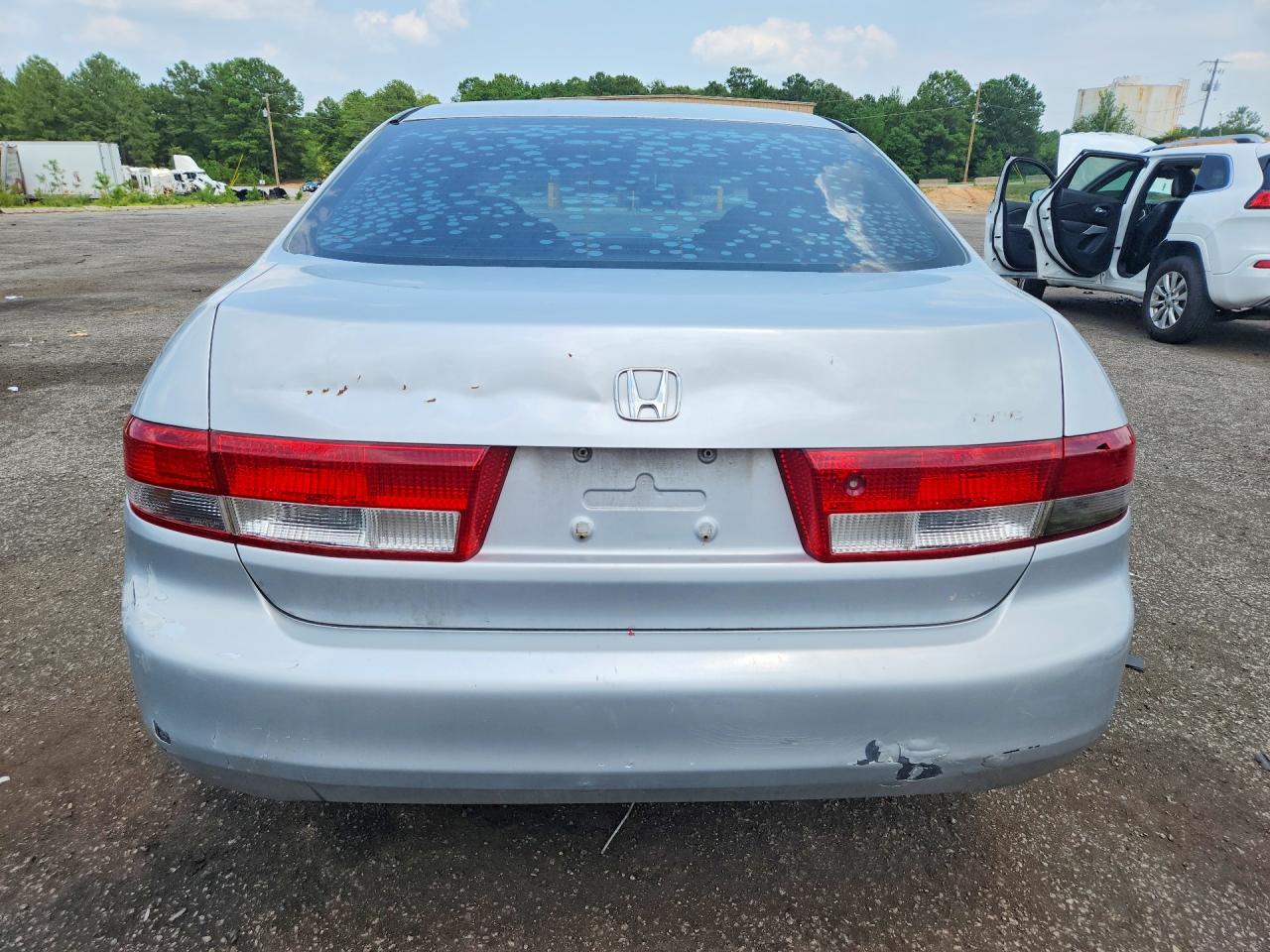 2003 Honda Accord Lx Silver vin: 1HGCM56303A110613