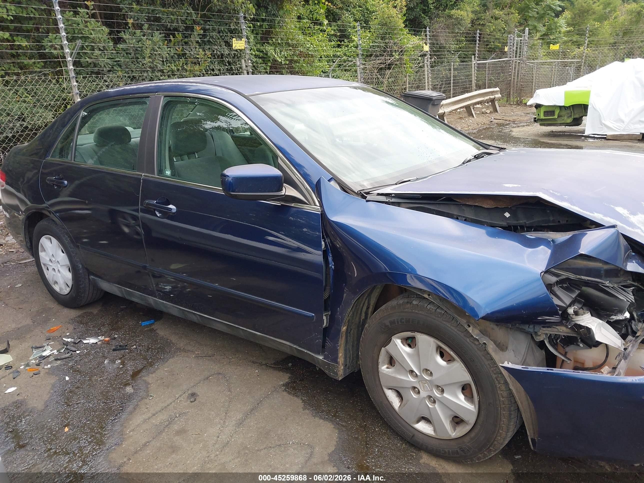 2003 Honda Accord 2.4 Lx Blue vin: 1HGCM56303A140758