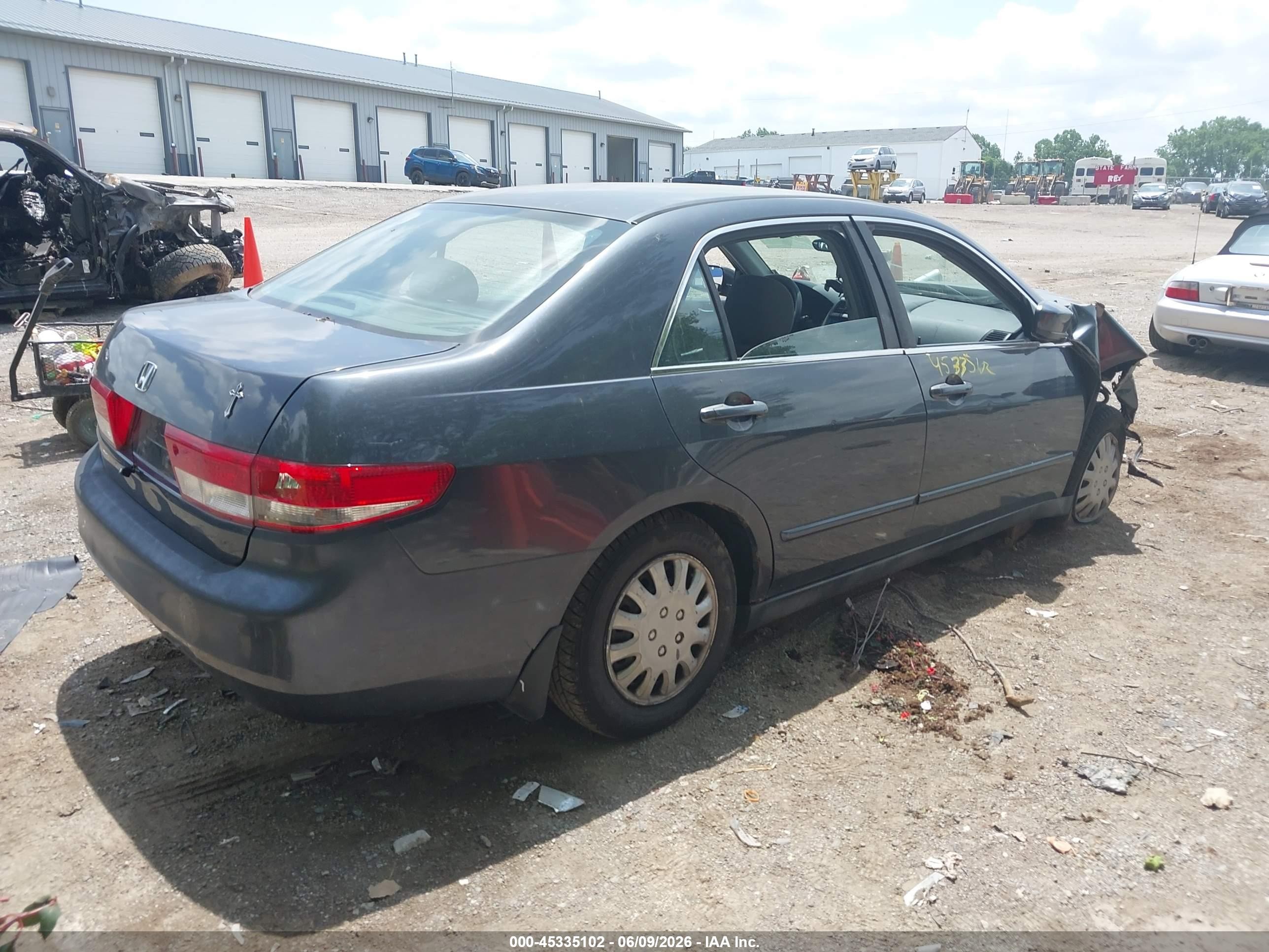 2004 Honda Accord 2.4 Lx Gray vin: 1HGCM56304A077422