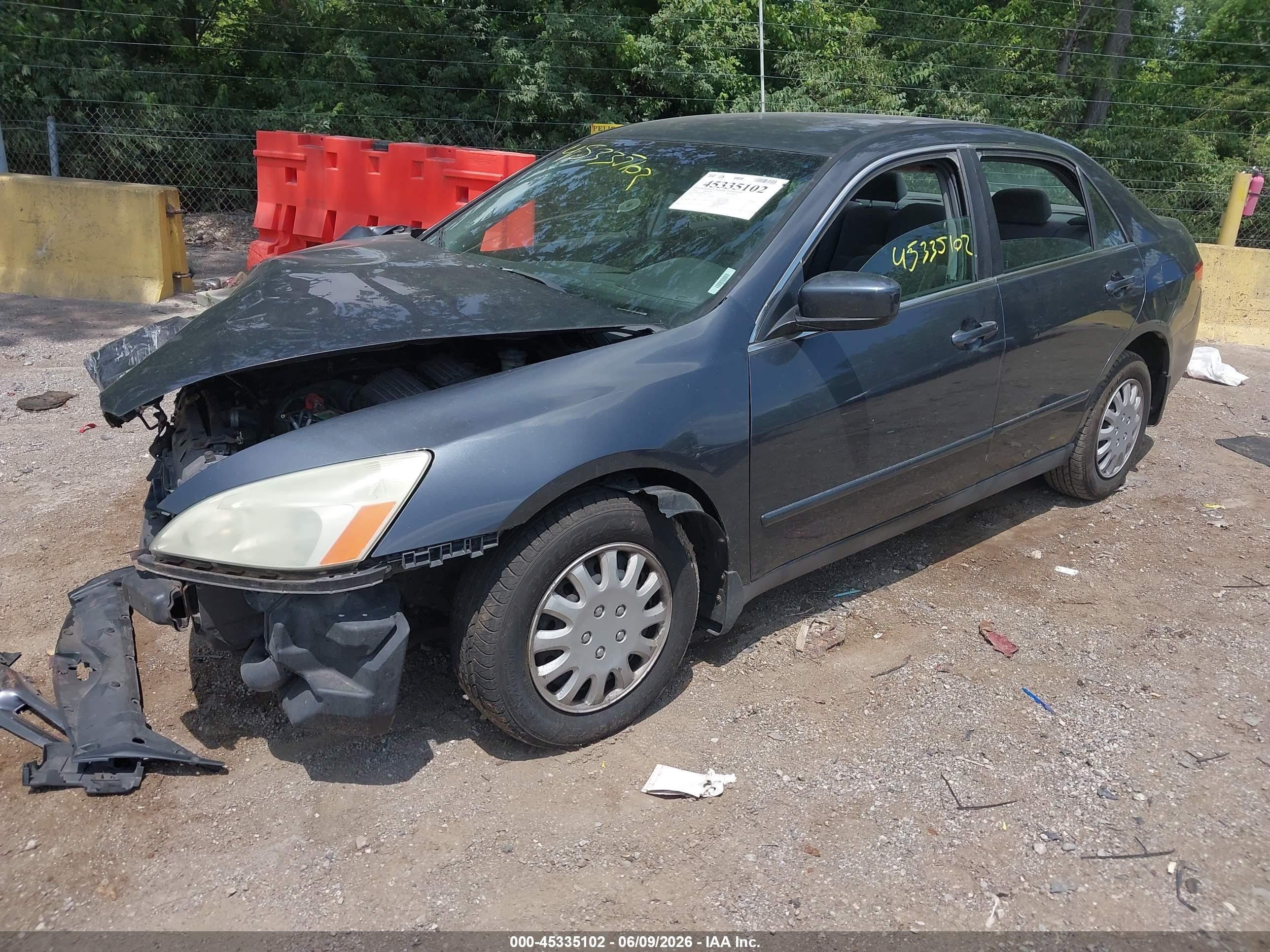 2004 Honda Accord 2.4 Lx Gray vin: 1HGCM56304A077422